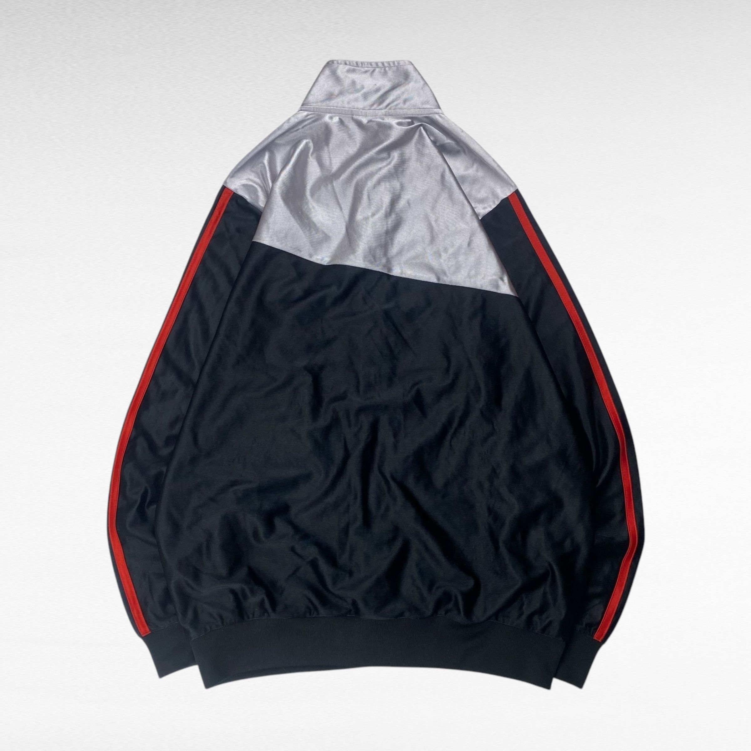 Adidas Adidas 00s Jacket Size L Size US L / EU 52-54 / 3 - 2 Thumbnail