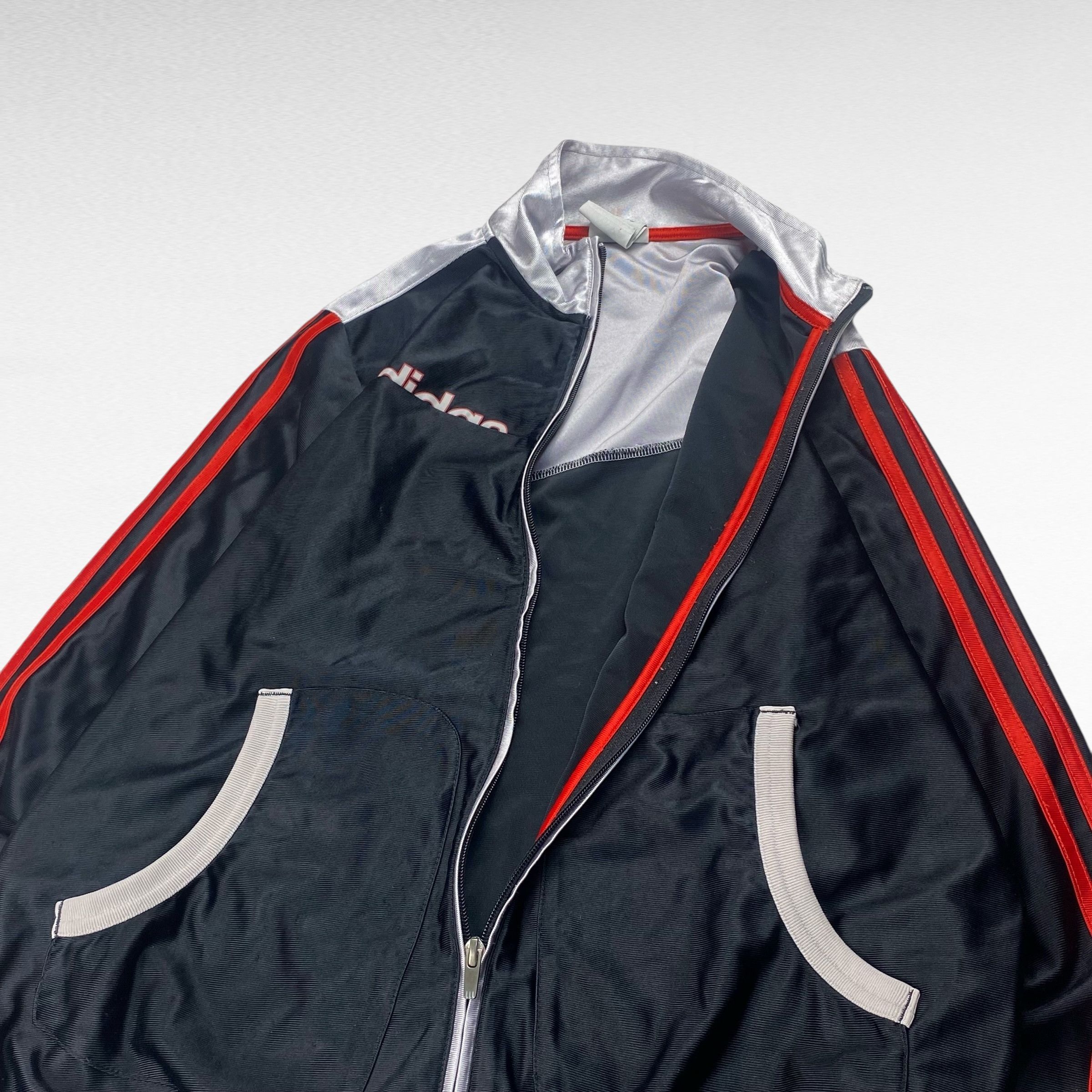 Adidas Adidas 00s Jacket Size L Size US L / EU 52-54 / 3 - 4 Thumbnail