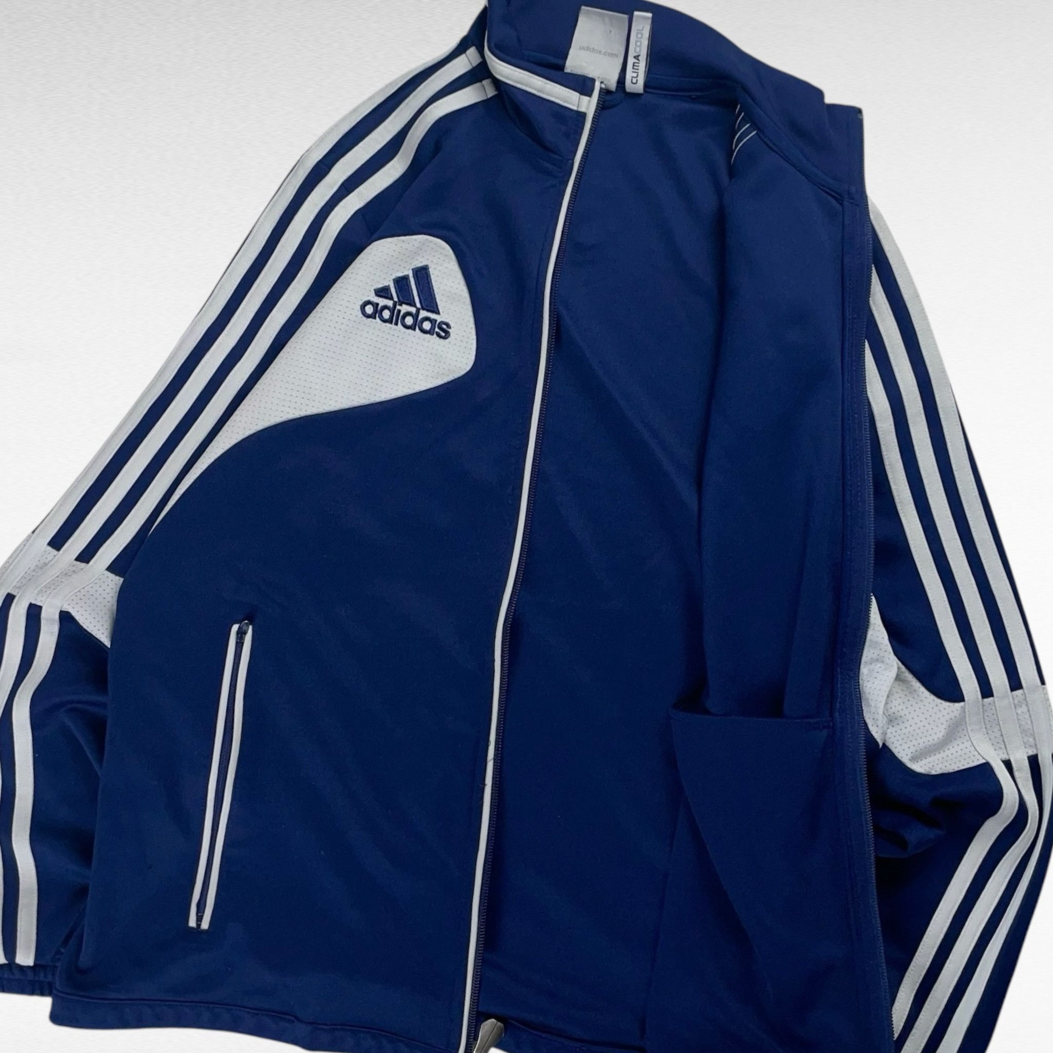 Adidas Adidas 00s Jacket Size L Size US L / EU 52-54 / 3 - 4 Thumbnail