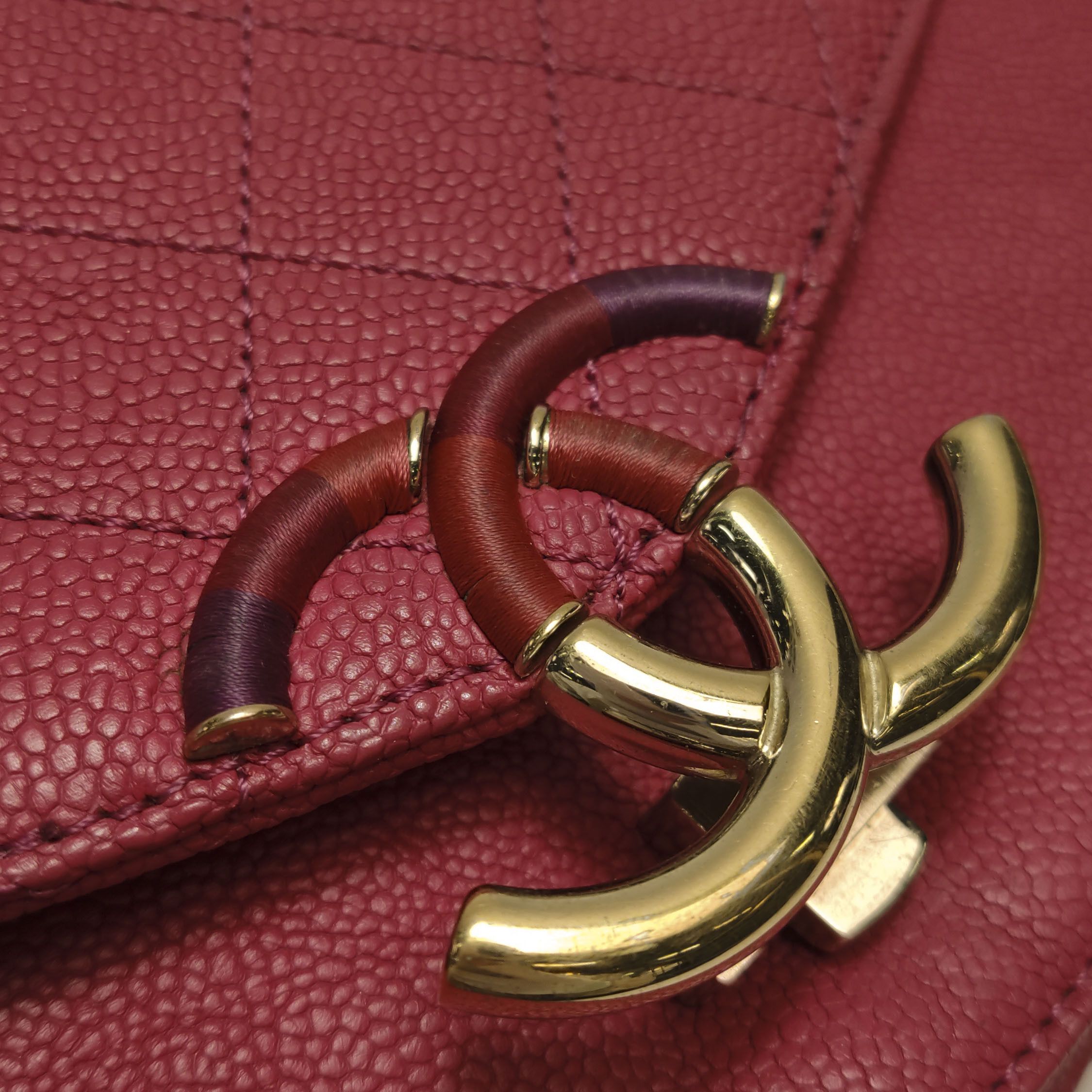 Chanel Chanel Women os Crossbody Bags Size ONE SIZE - 14 Thumbnail