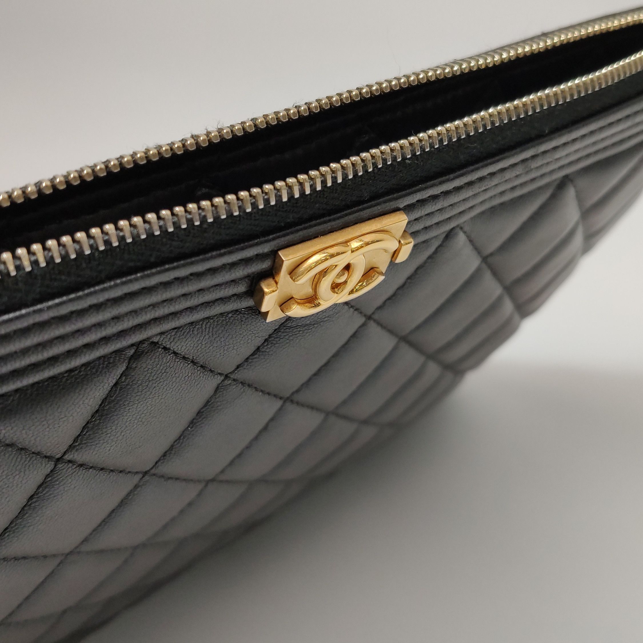 Chanel Chanel Women os Clutches Size ONE SIZE - 10 Thumbnail