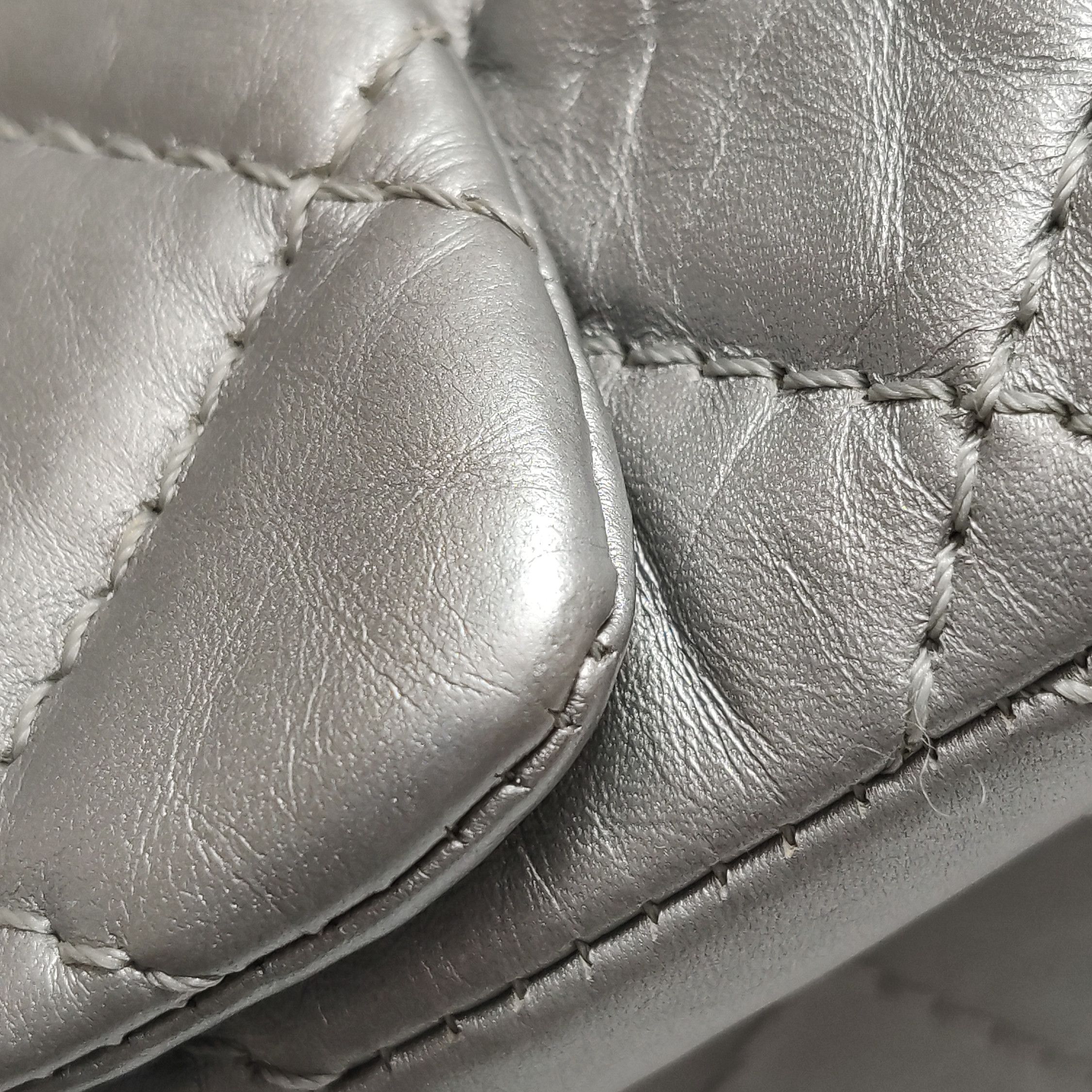 Chanel Chanel Women os Shoulder Bags Size ONE SIZE - 16 Thumbnail