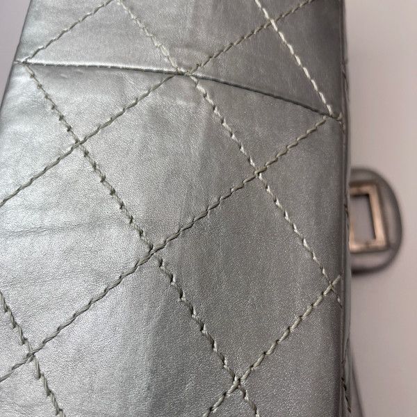 Chanel Chanel Women os Shoulder Bags Size ONE SIZE - 24 Thumbnail