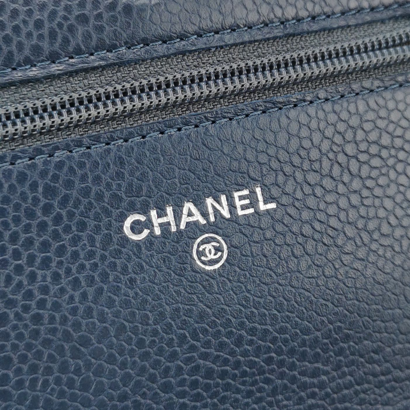 Chanel Chanel Women os Crossbody Bags Size ONE SIZE - 8 Thumbnail