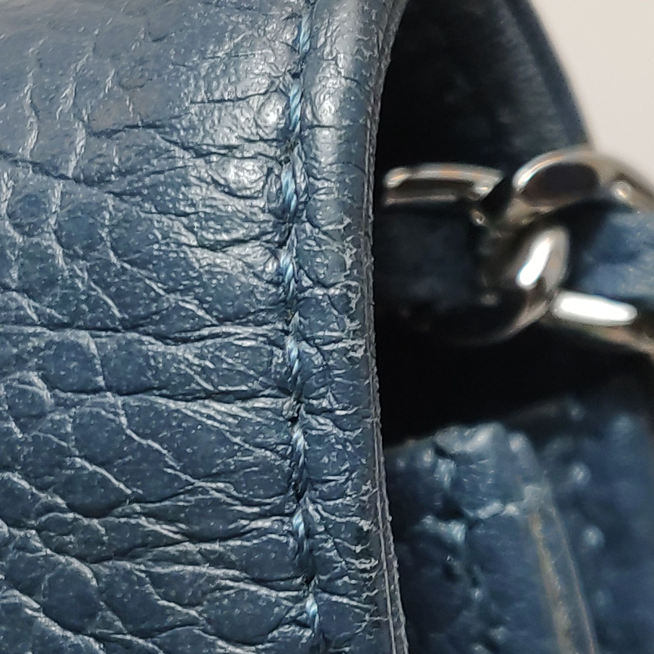 Chanel Chanel Women os Crossbody Bags Size ONE SIZE - 19 Thumbnail