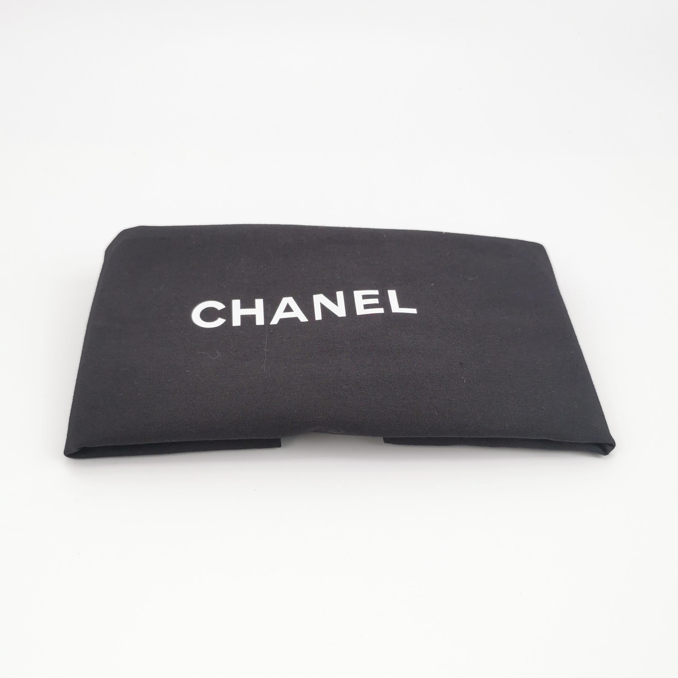 Chanel Chanel Women os Clutches Size ONE SIZE - 9 Thumbnail