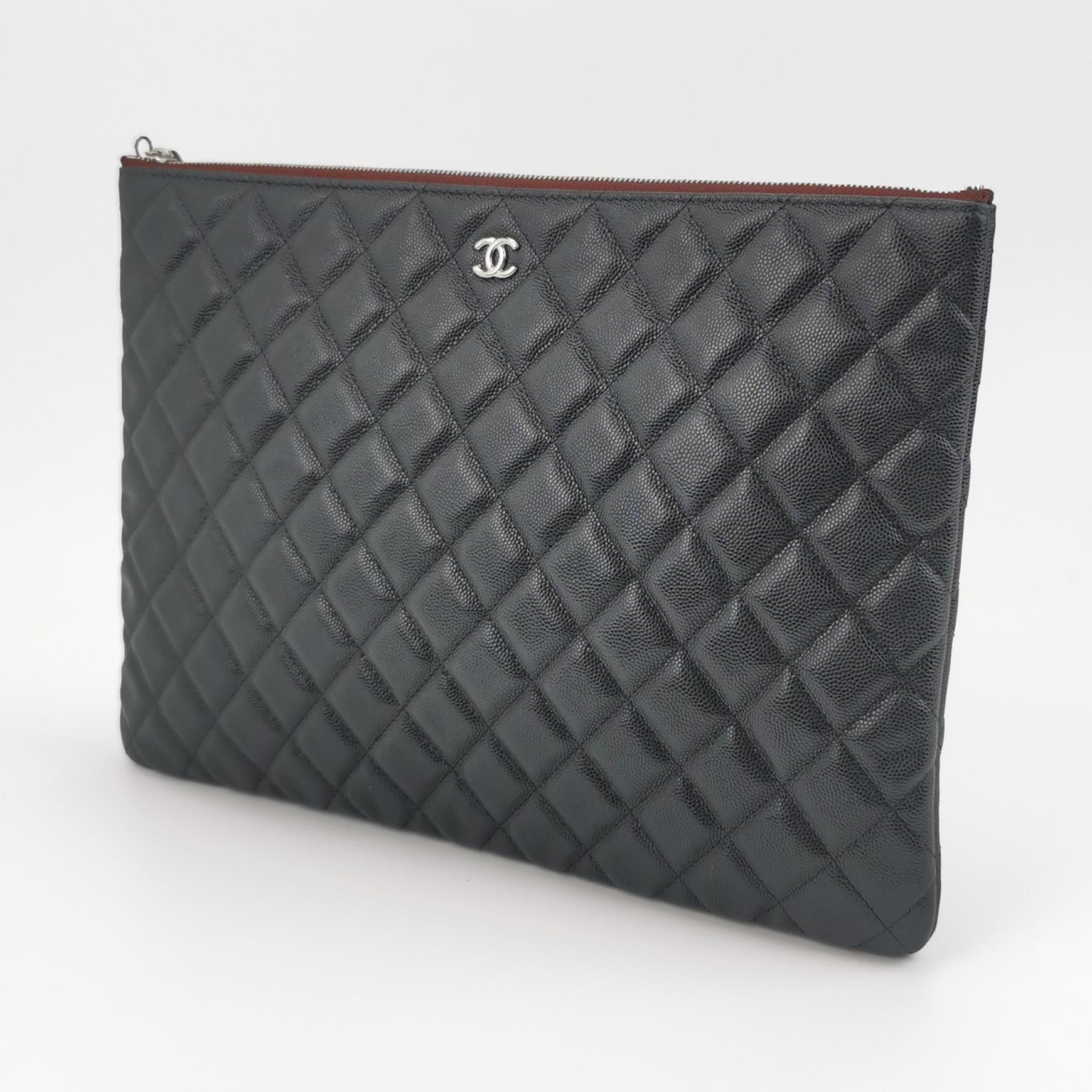Chanel Chanel Women os Clutches Size ONE SIZE - 2 Thumbnail