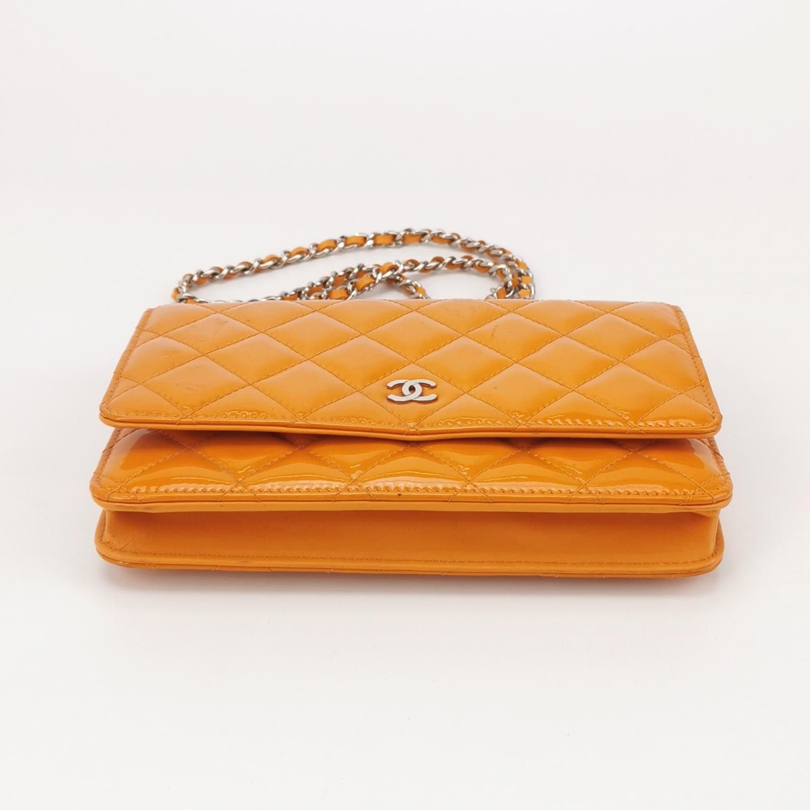 Chanel Chanel Women os Crossbody Bags Size ONE SIZE - 6 Thumbnail
