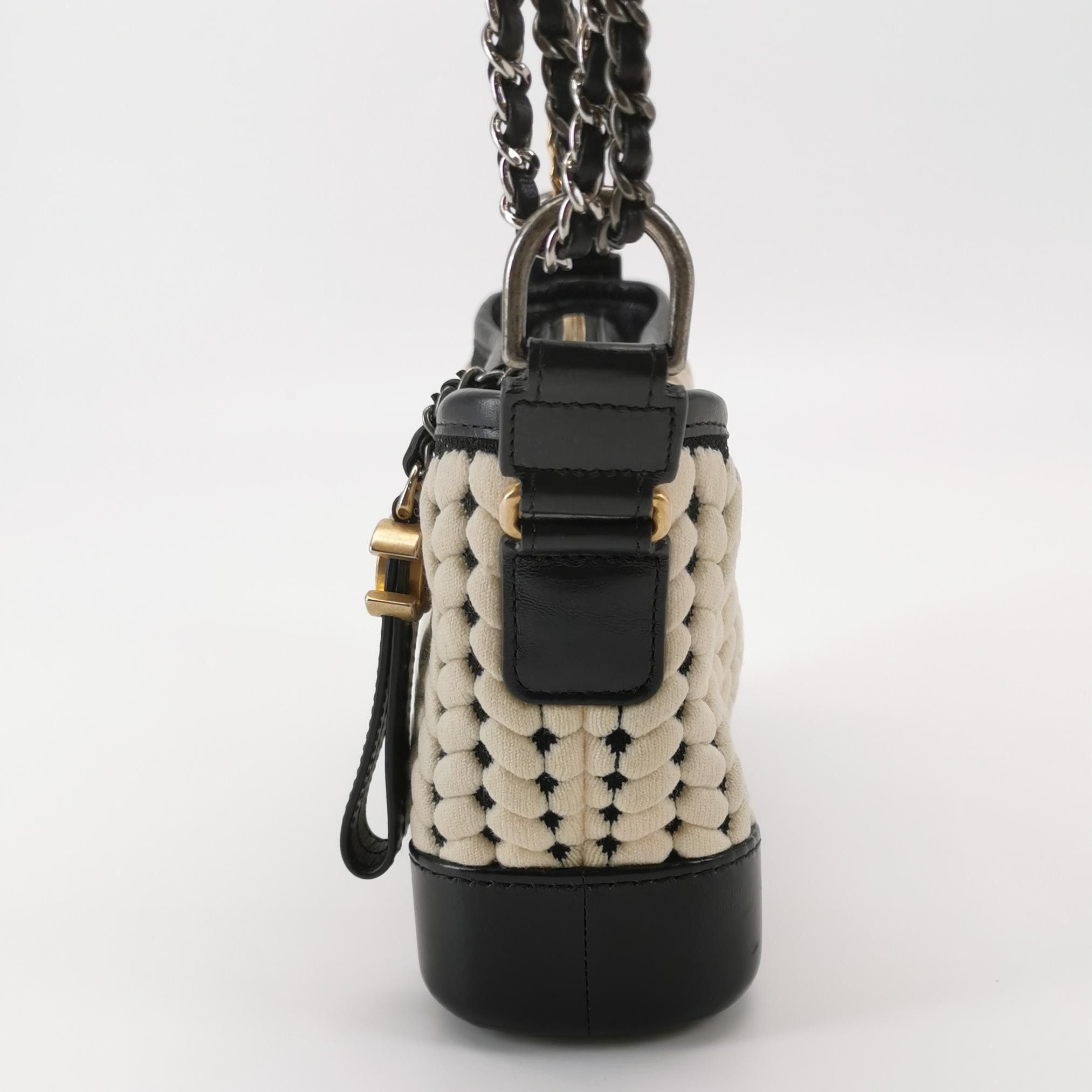 Chanel Chanel Women os Shoulder Bags Size ONE SIZE - 3 Thumbnail