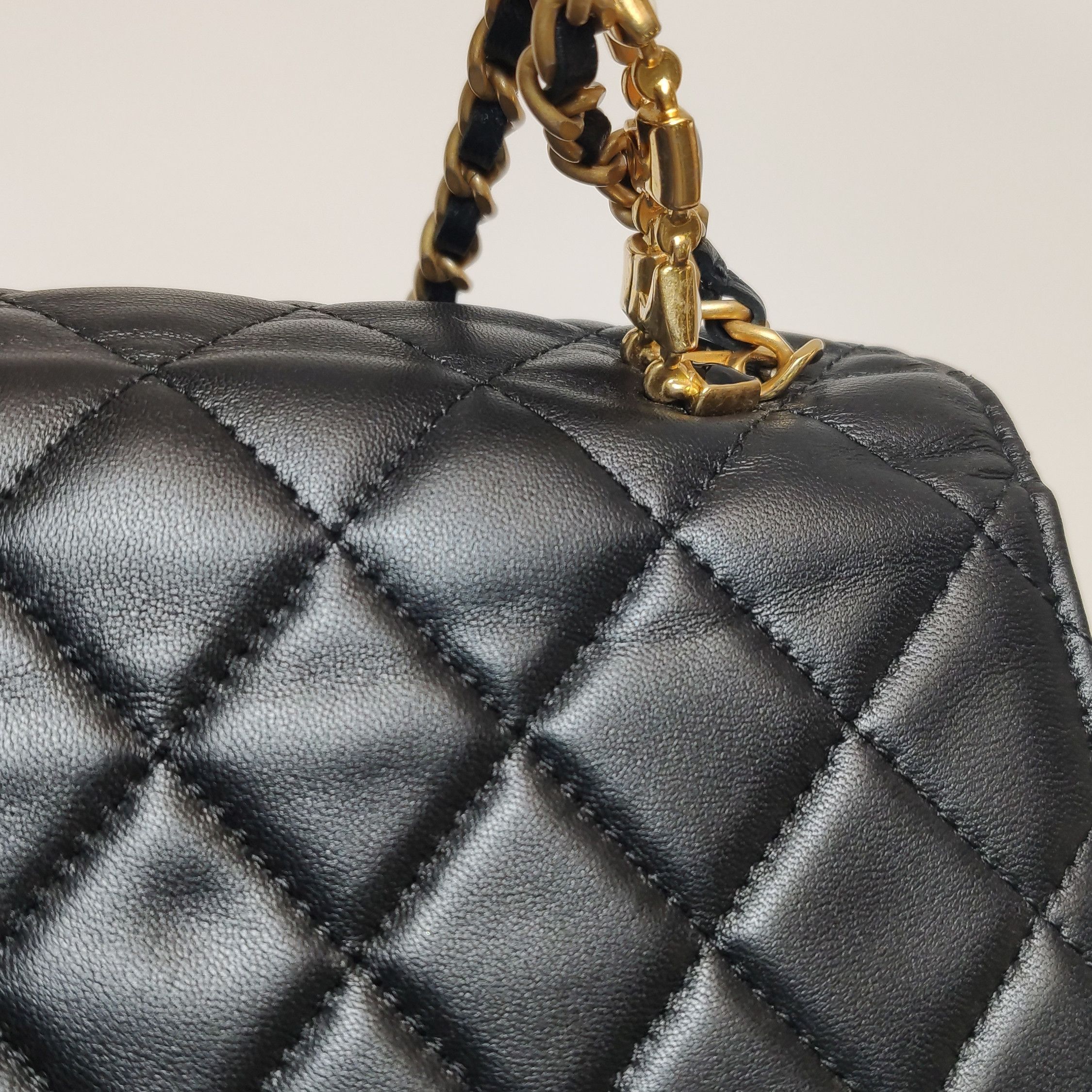 Chanel Chanel Women os Crossbody Bags Size ONE SIZE - 15 Thumbnail
