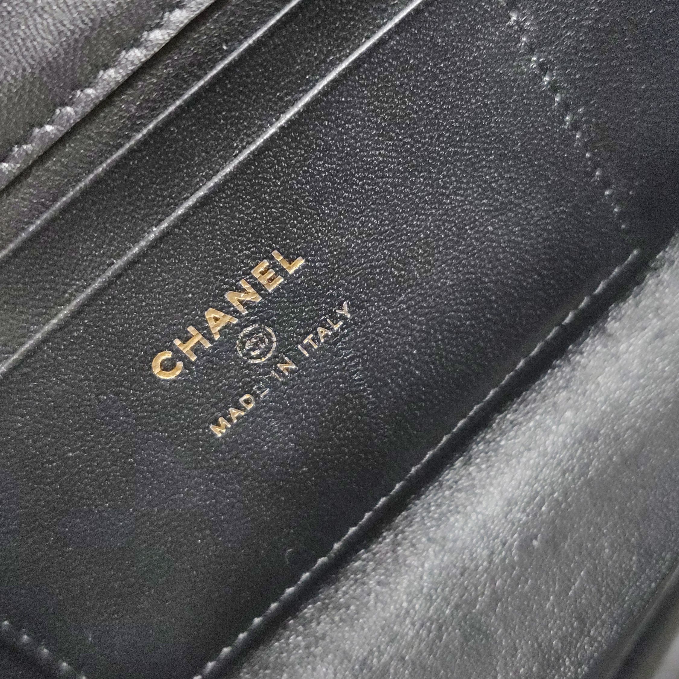 Chanel Chanel Women os Crossbody Bags Size ONE SIZE - 10 Thumbnail