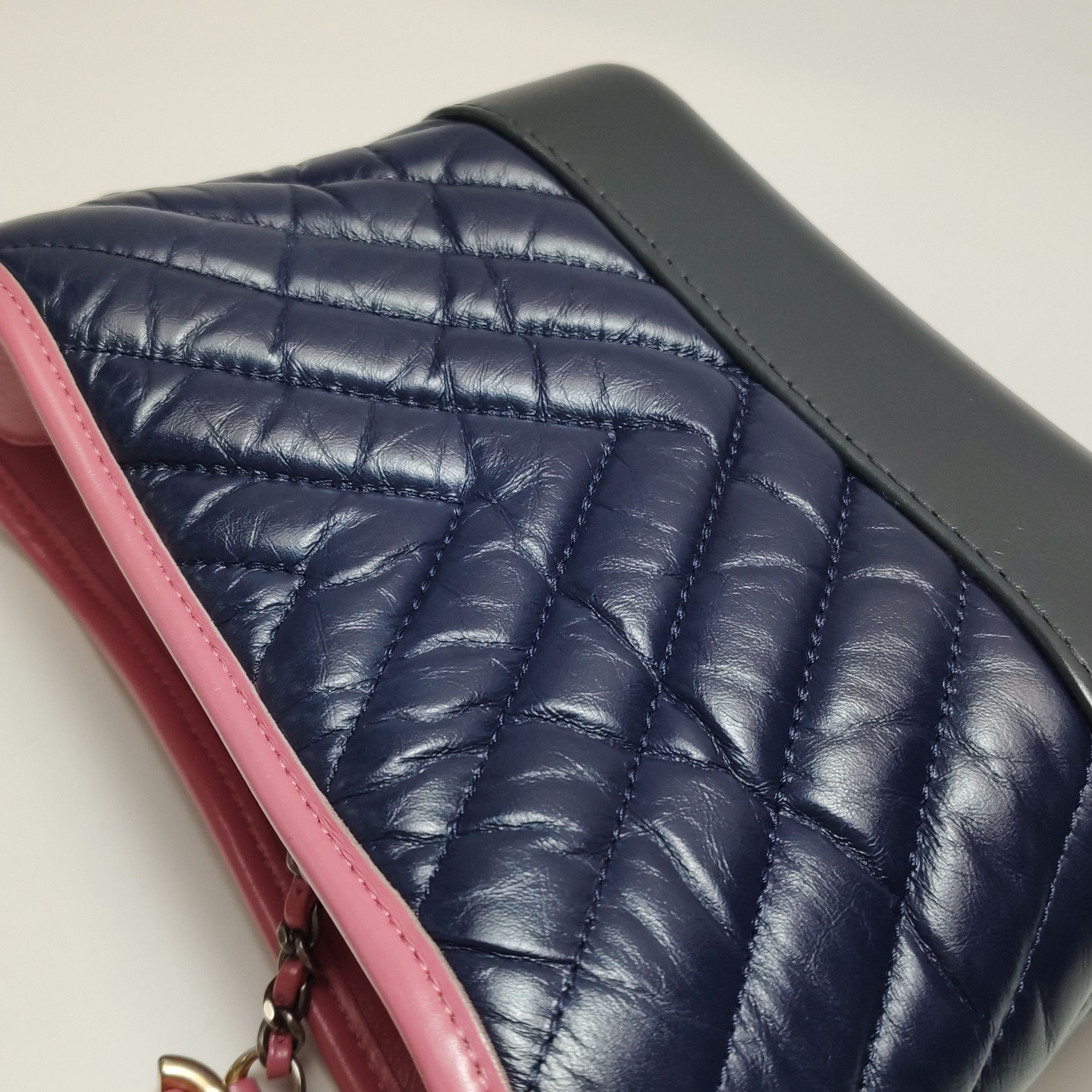 Chanel Chanel Women os Crossbody Bags Size ONE SIZE - 20 Thumbnail