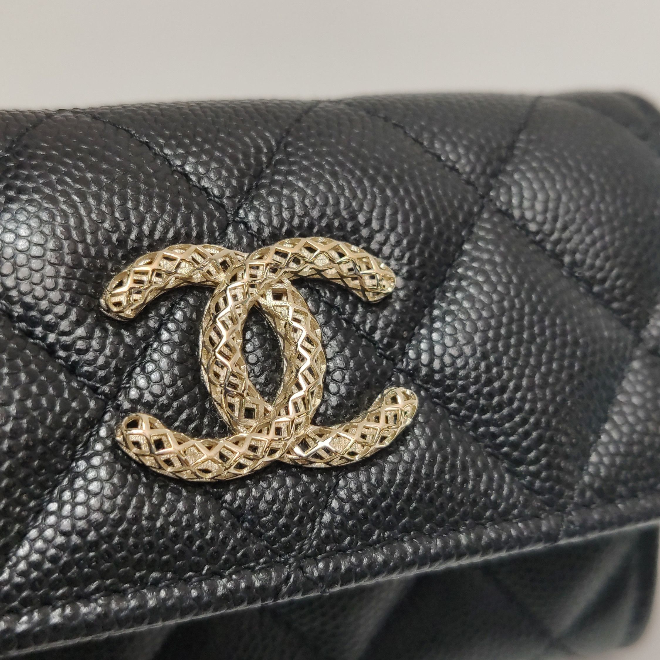 Chanel Chanel Women os Wallets Size ONE SIZE - 10 Thumbnail