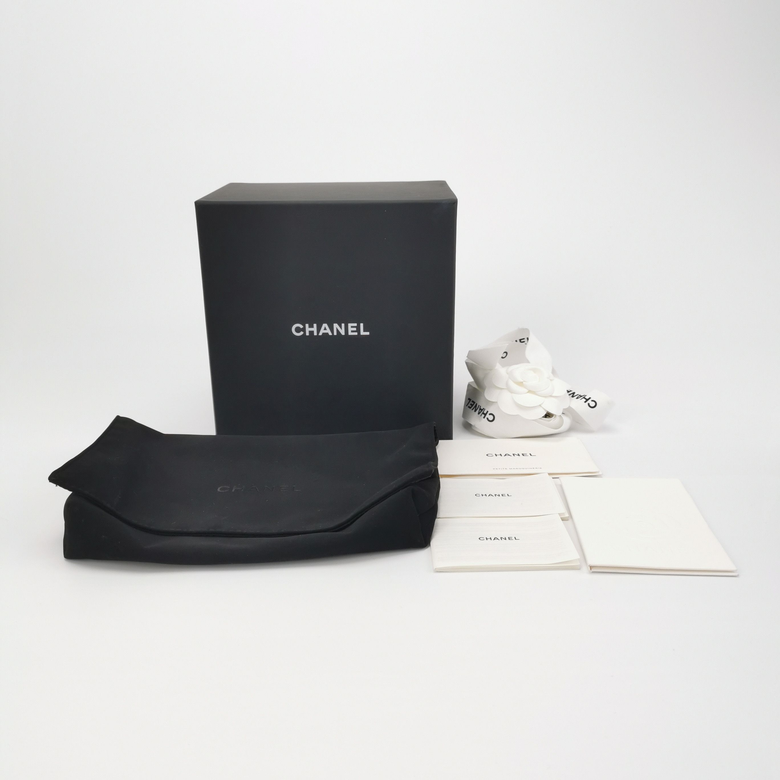 Chanel Chanel Women os Shoulder Bags Size ONE SIZE - 10 Thumbnail
