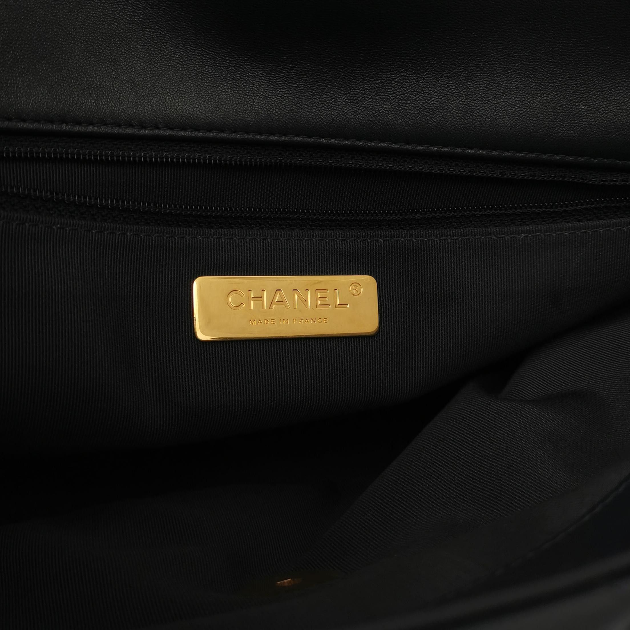 Chanel Chanel Women os Shoulder Bags Size ONE SIZE - 8 Thumbnail