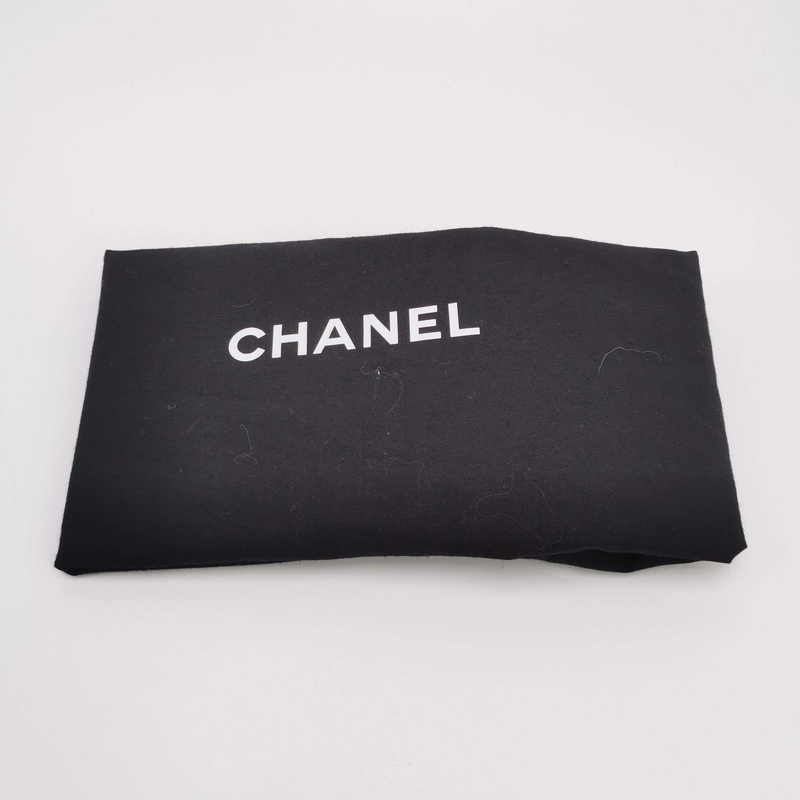 Chanel Chanel Women os Shoulder Bags Size ONE SIZE - 9 Thumbnail