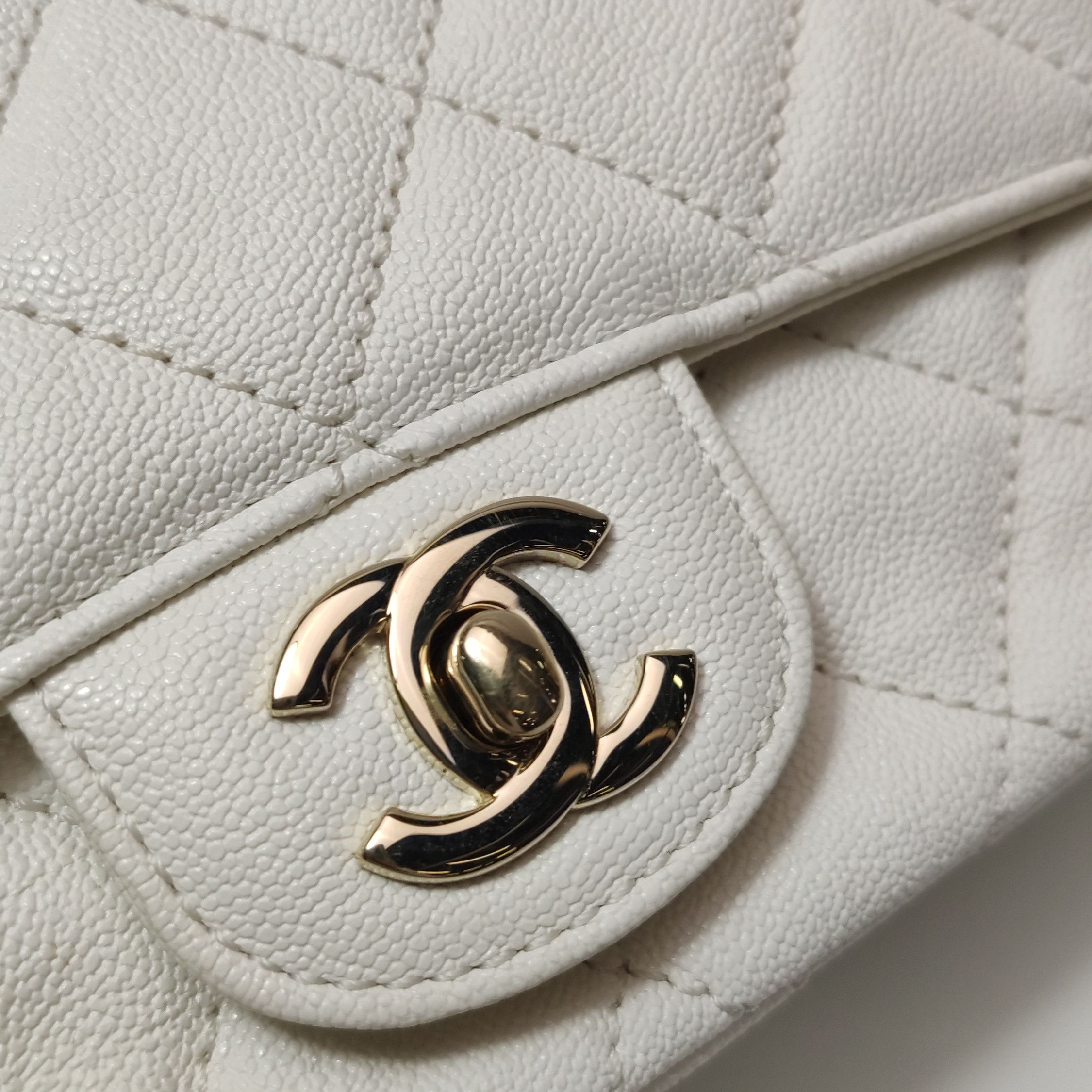 Chanel Chanel Women os Shoulder Bags Size ONE SIZE - 13 Thumbnail