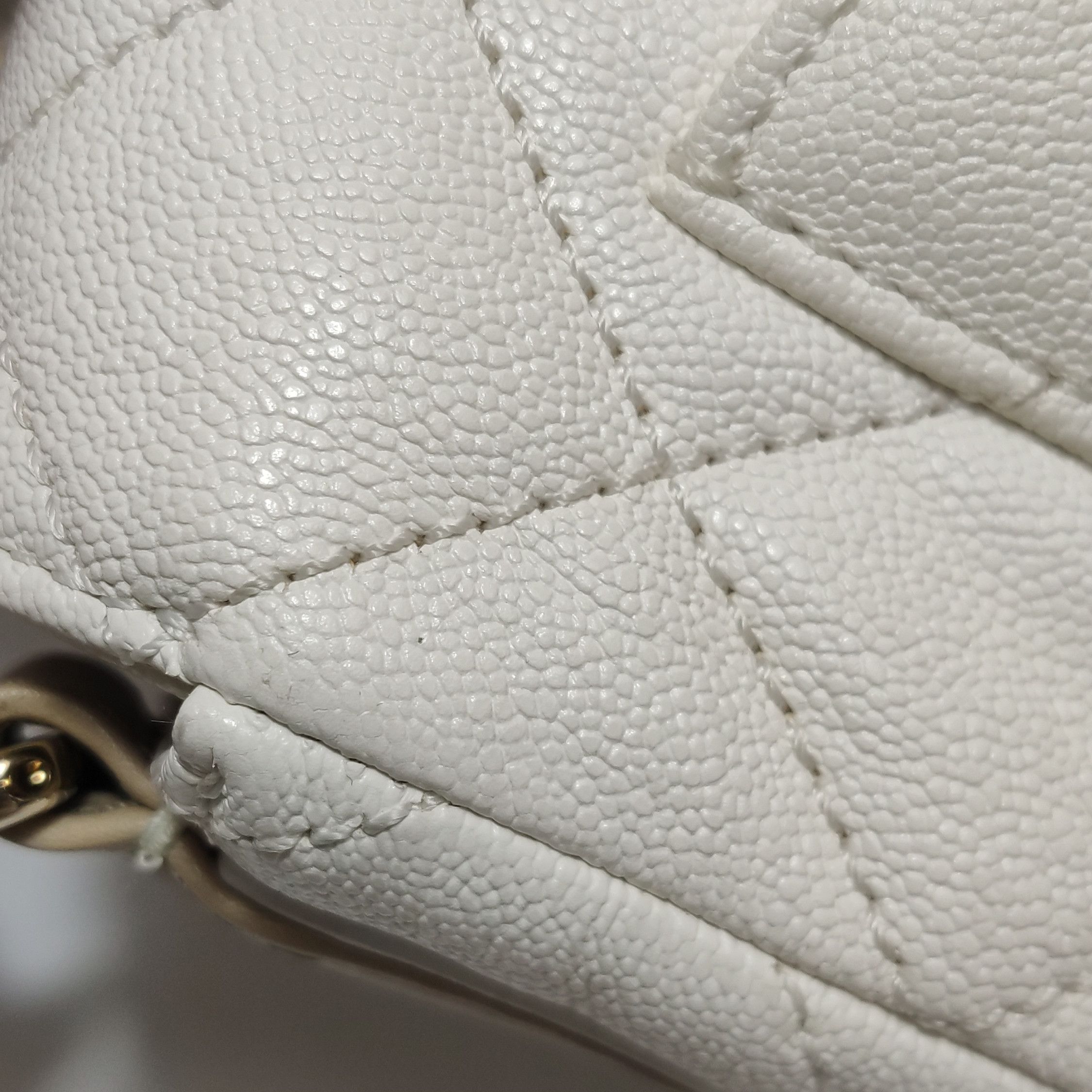 Chanel Chanel Women os Shoulder Bags Size ONE SIZE - 19 Thumbnail