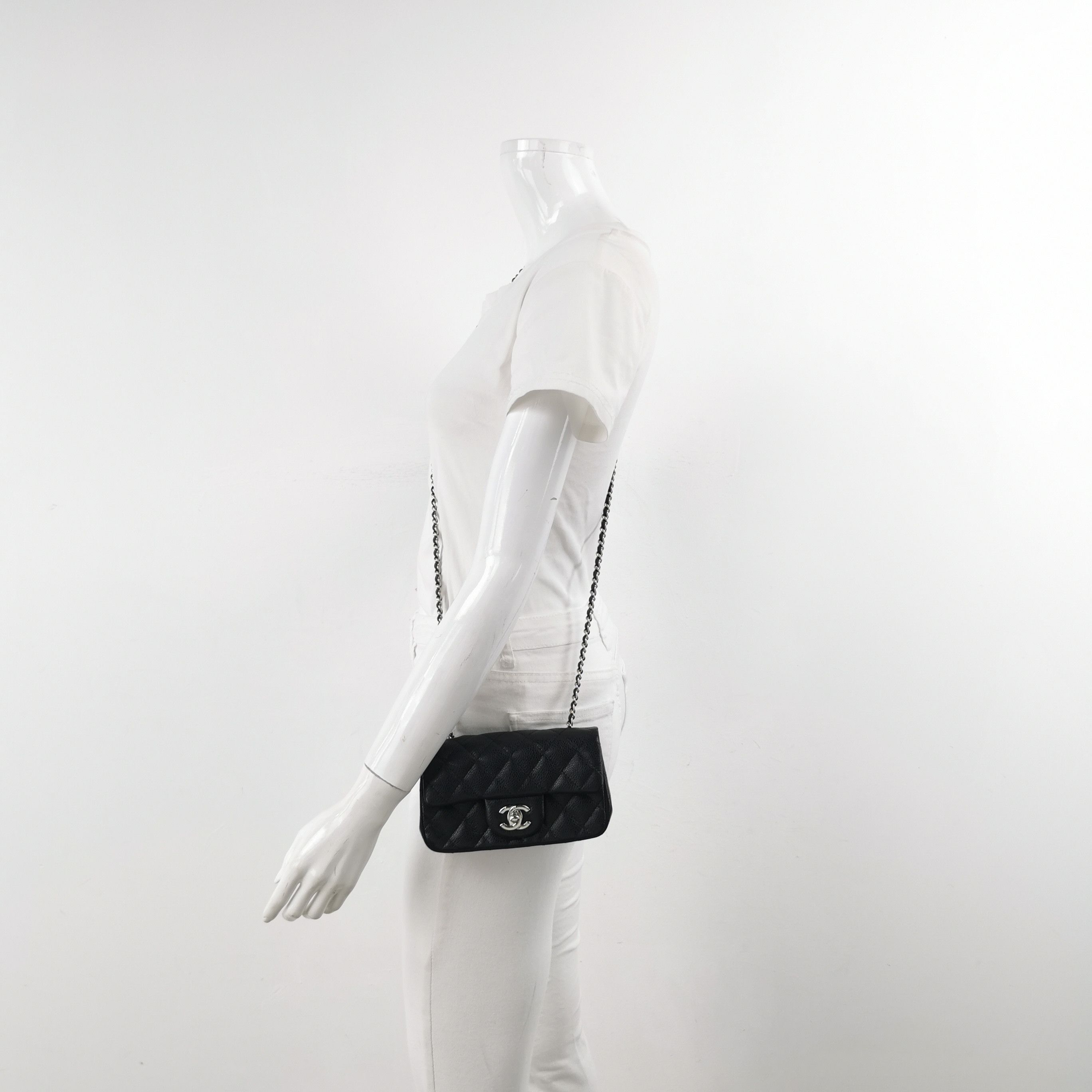 Chanel Chanel Women os Crossbody Bags Size ONE SIZE - 2 Thumbnail