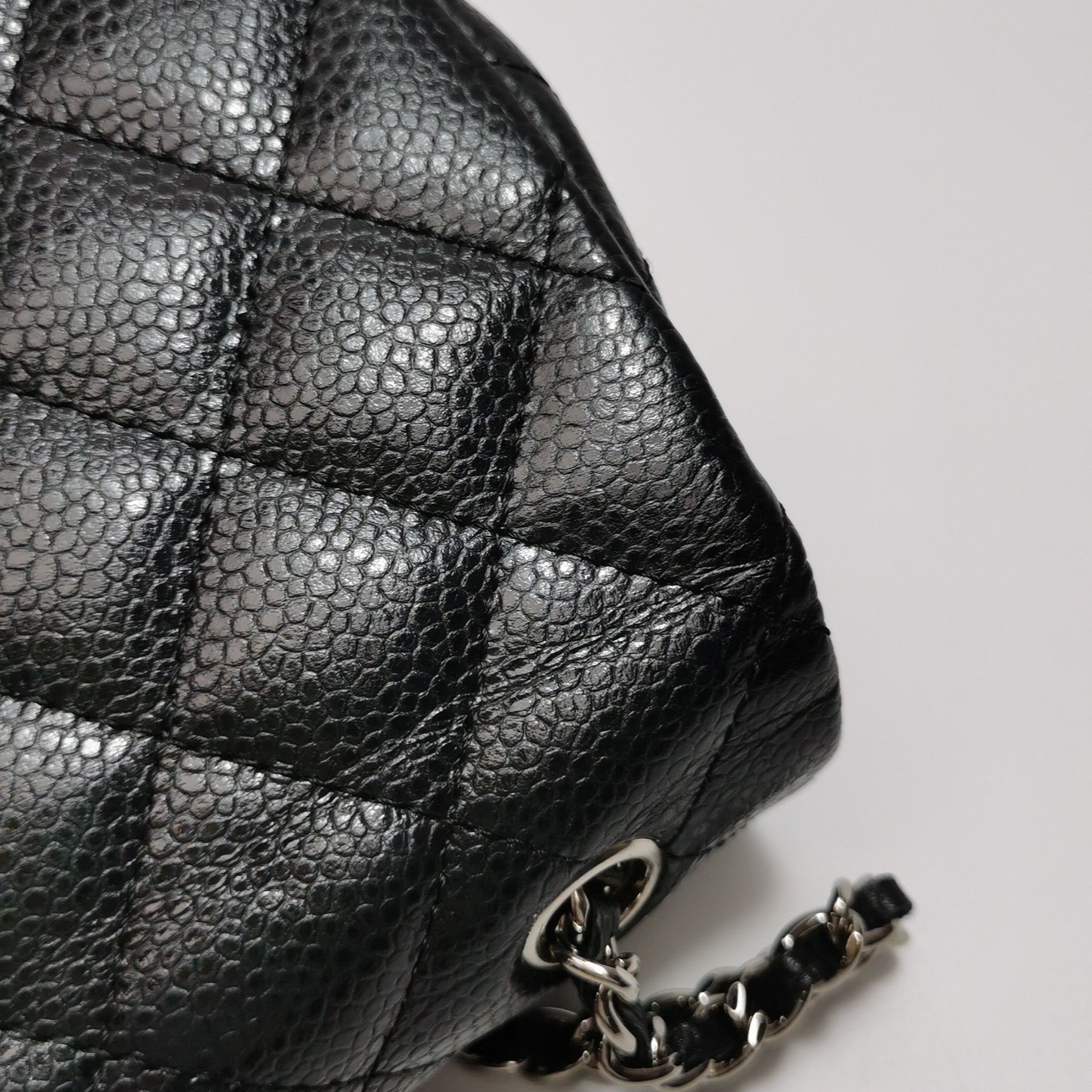 Chanel Chanel Women os Crossbody Bags Size ONE SIZE - 19 Thumbnail
