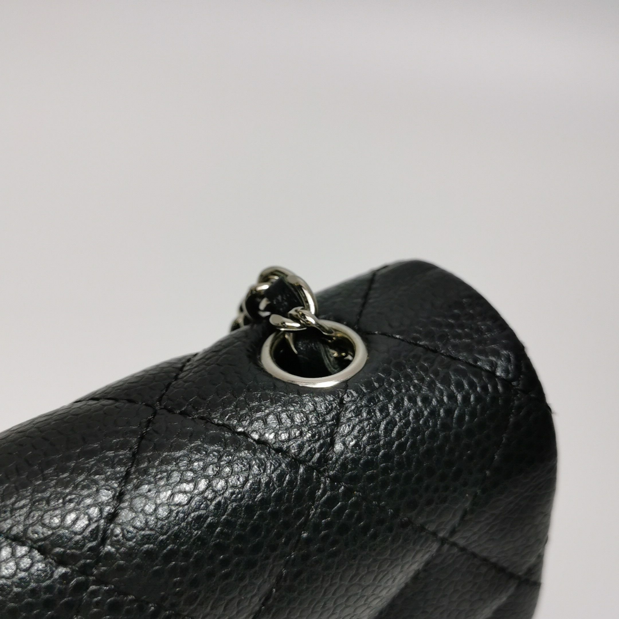 Chanel Chanel Women os Crossbody Bags Size ONE SIZE - 14 Thumbnail
