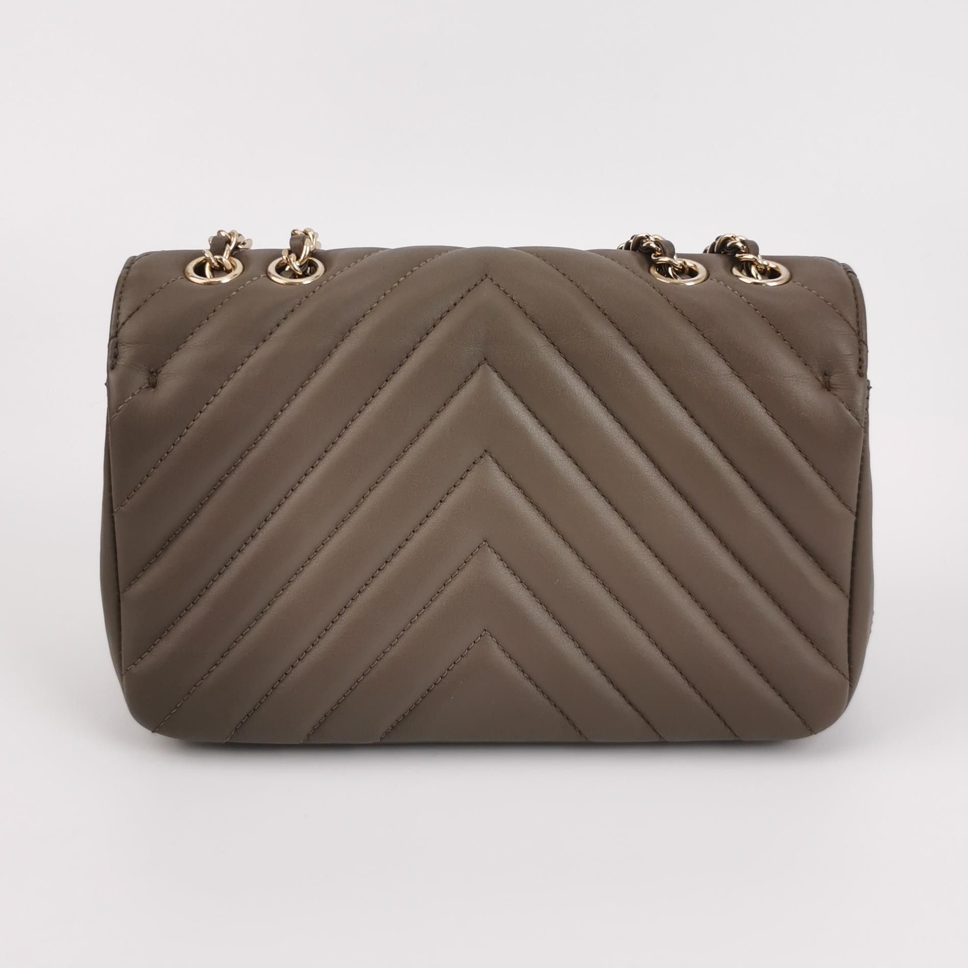 Chanel Chanel Women os Shoulder Bags Size ONE SIZE - 5 Thumbnail