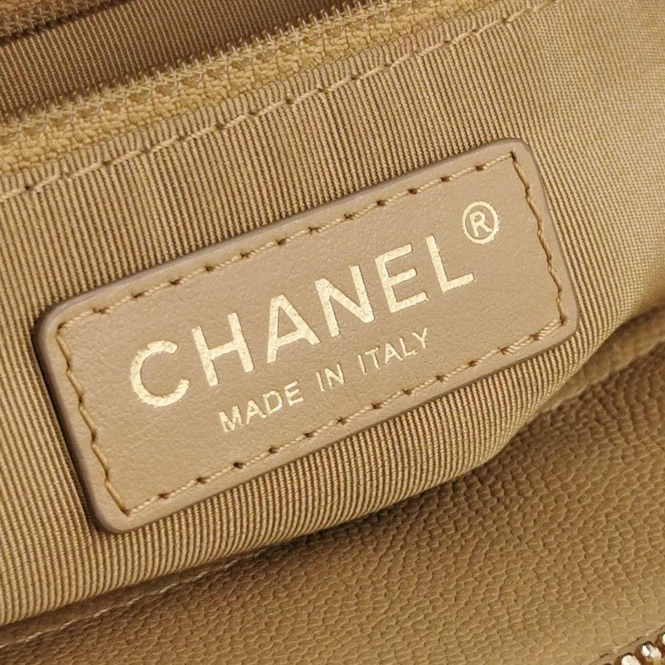 Chanel Chanel Women os Shoulder Bags Size ONE SIZE - 8 Thumbnail