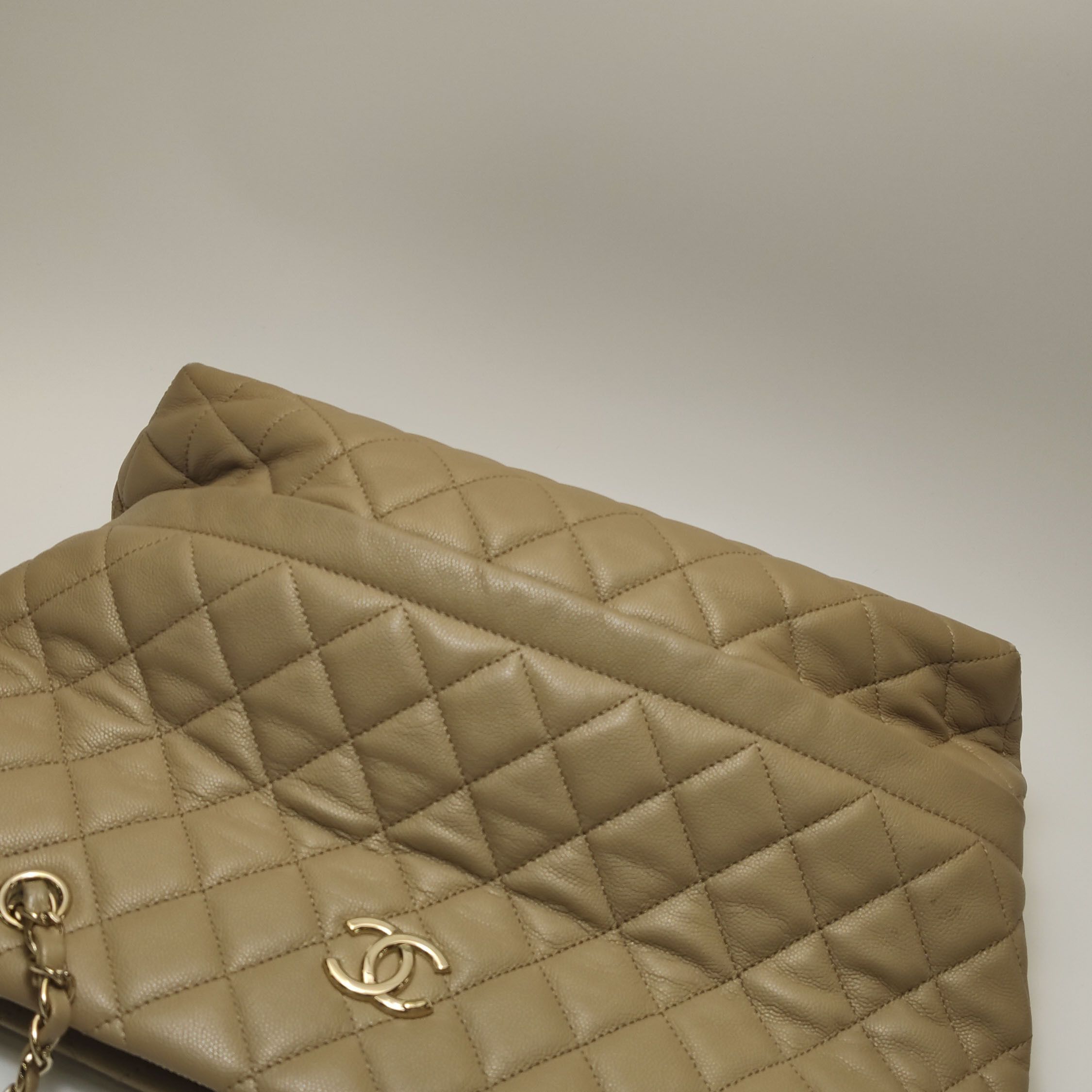 Chanel Chanel Women os Shoulder Bags Size ONE SIZE - 22 Thumbnail