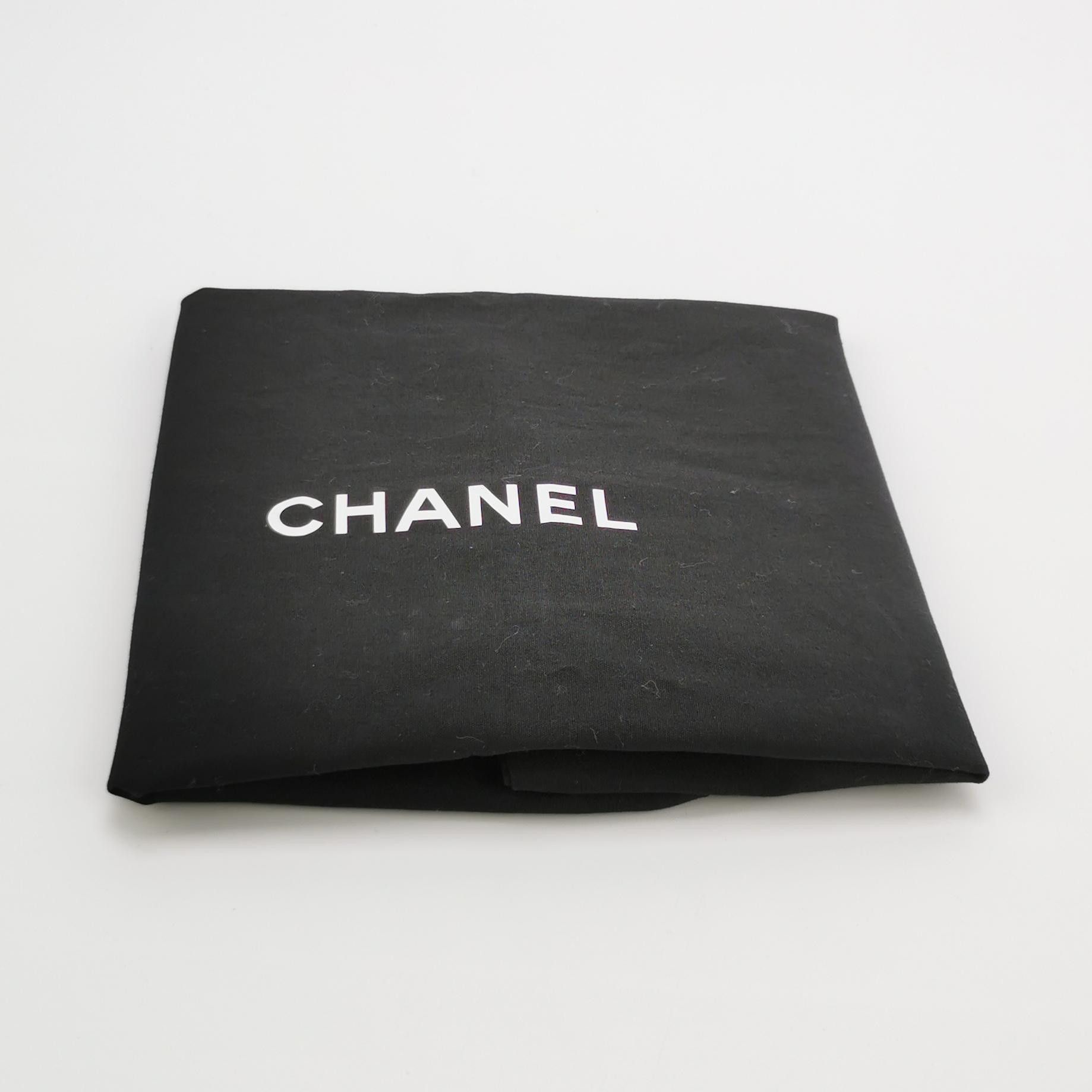 Chanel Chanel Women os Shoulder Bags Size ONE SIZE - 9 Thumbnail