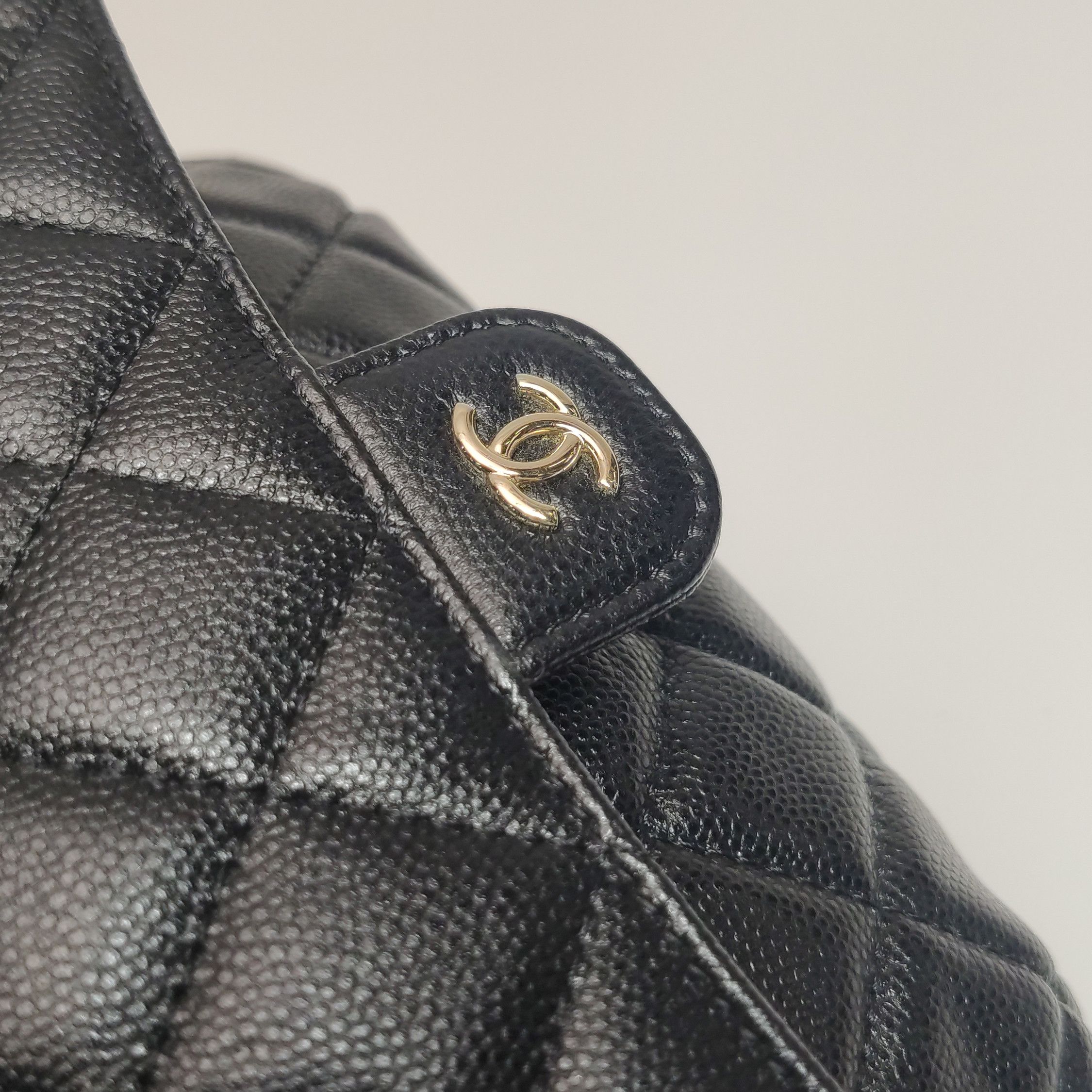 Chanel Chanel Women os Shoulder Bags Size ONE SIZE - 14 Thumbnail