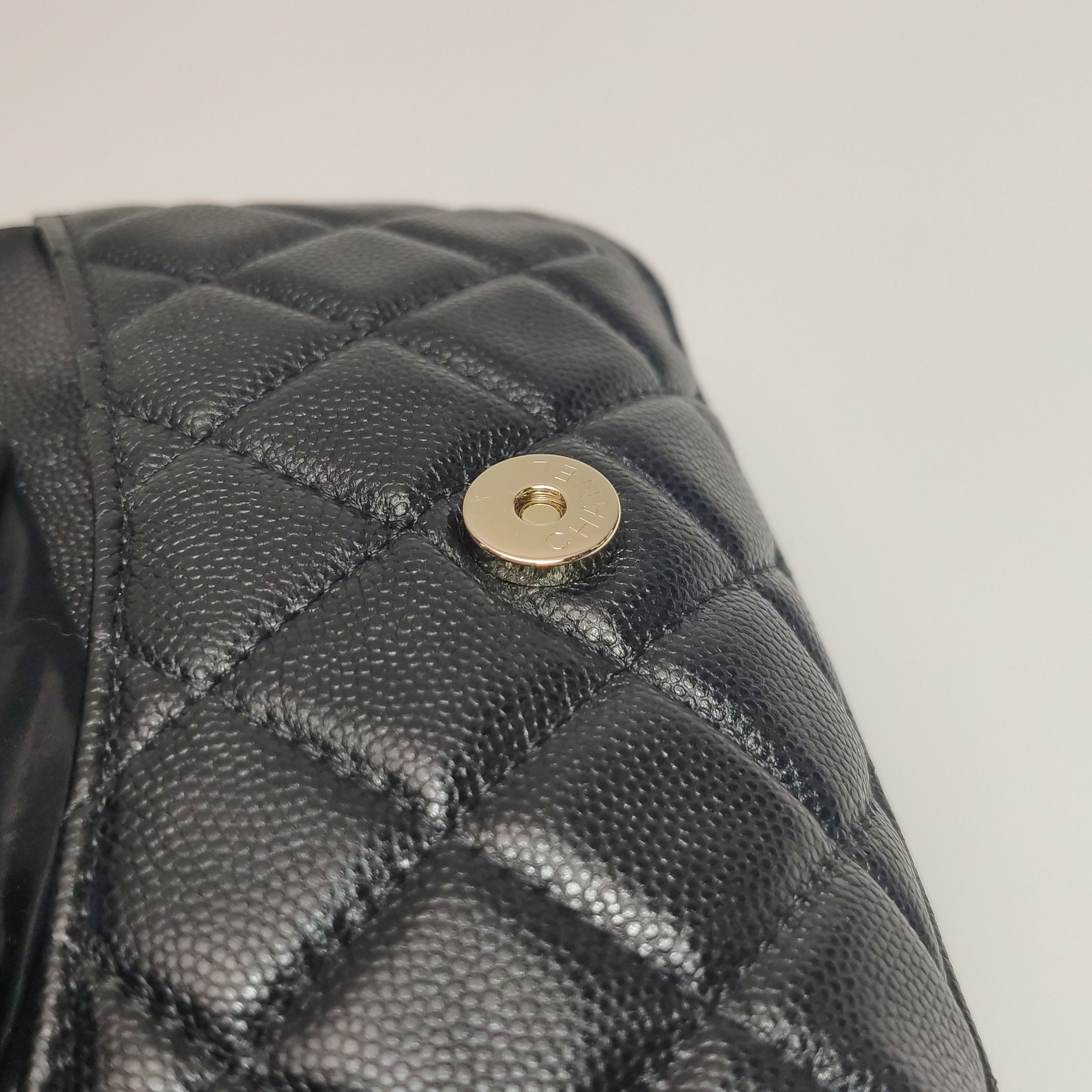Chanel Chanel Women os Shoulder Bags Size ONE SIZE - 13 Thumbnail