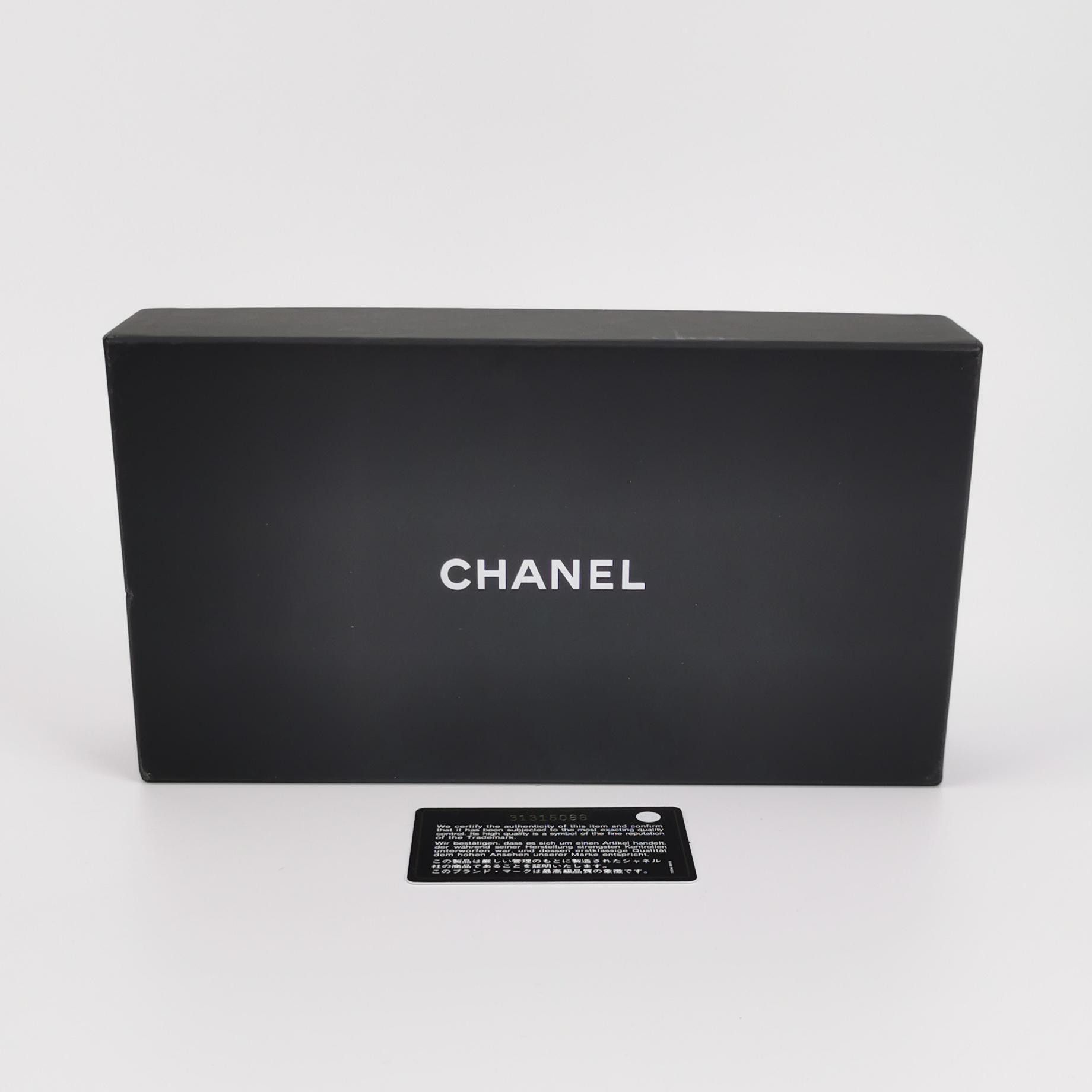 Chanel Chanel Women os Shoulder Bags Size ONE SIZE - 10 Thumbnail