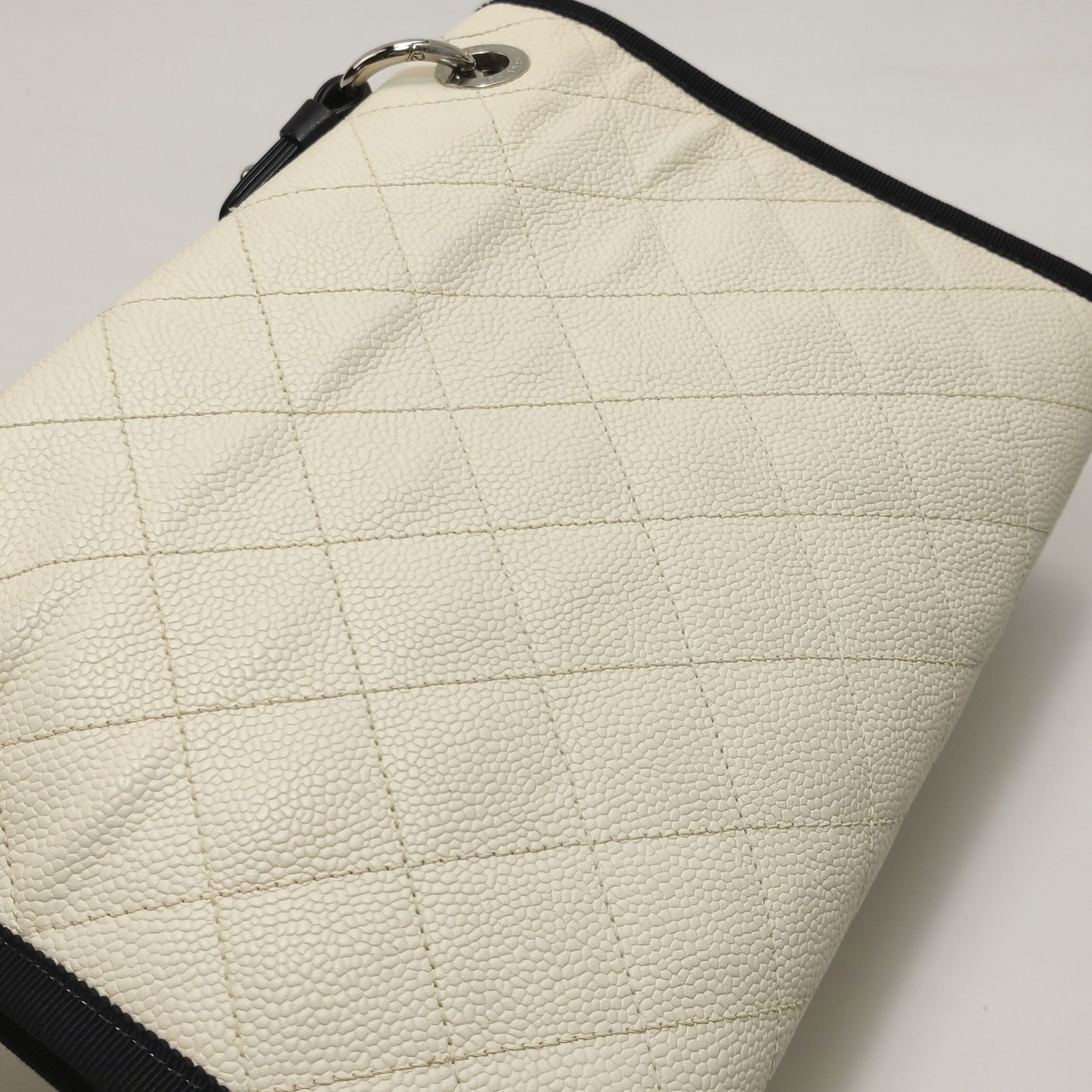 Chanel Chanel Women os Shoulder Bags Size ONE SIZE - 23 Thumbnail