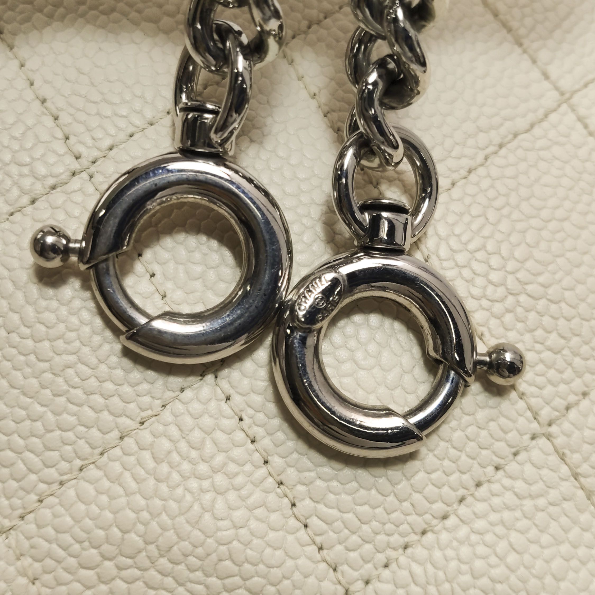Chanel Chanel Women os Shoulder Bags Size ONE SIZE - 14 Thumbnail