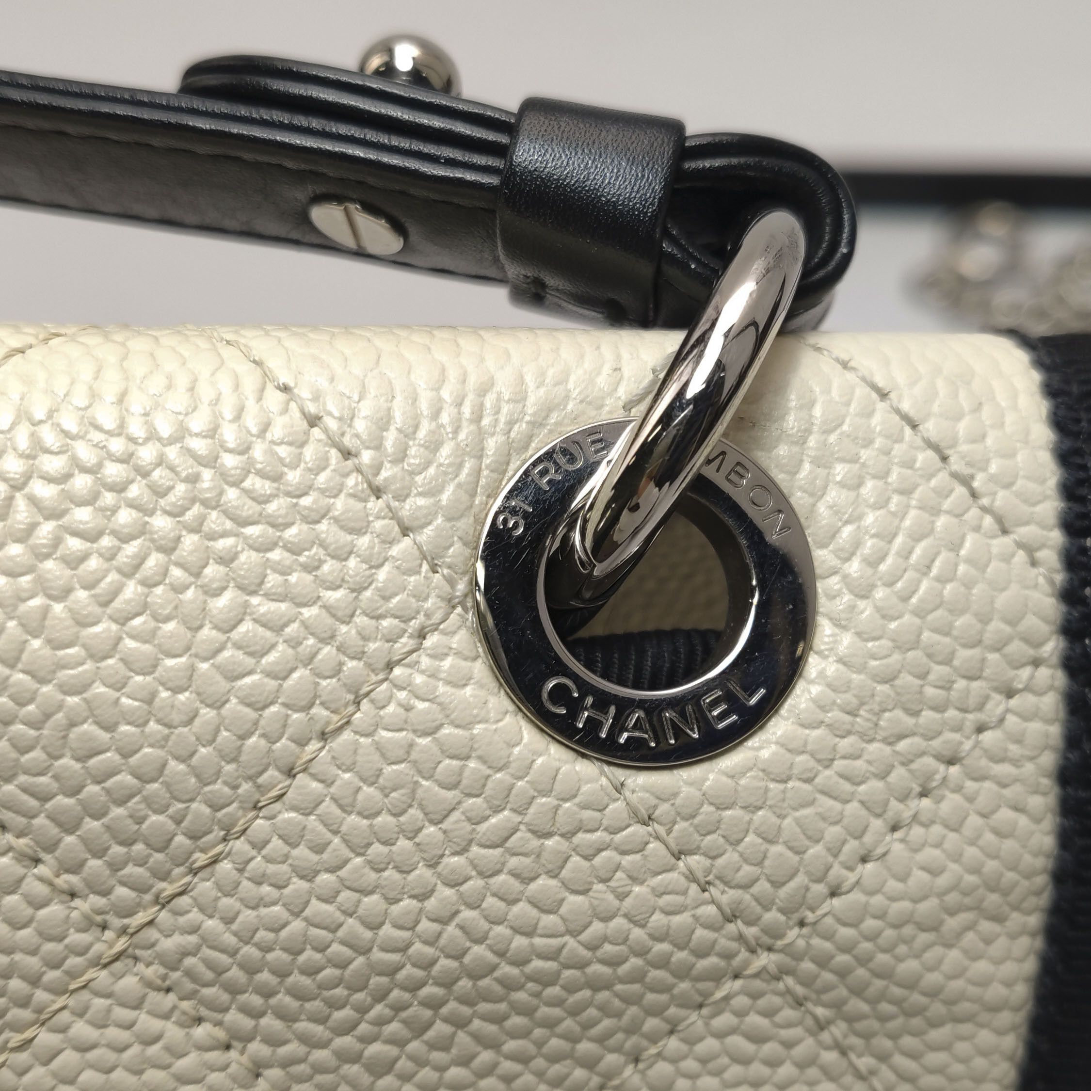 Chanel Chanel Women os Shoulder Bags Size ONE SIZE - 13 Thumbnail