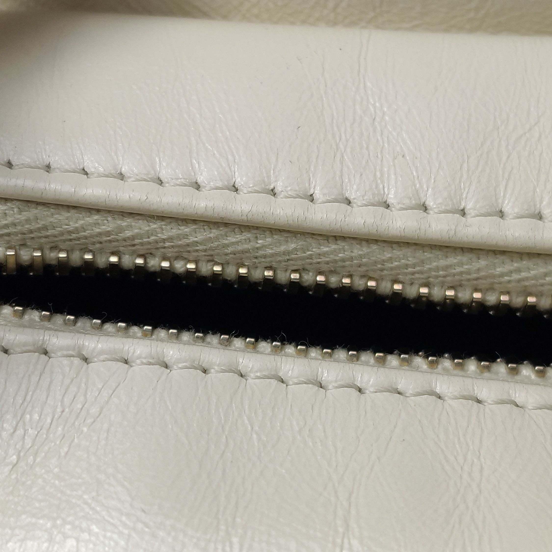 Chanel Chanel Women os Shoulder Bags Size ONE SIZE - 21 Thumbnail