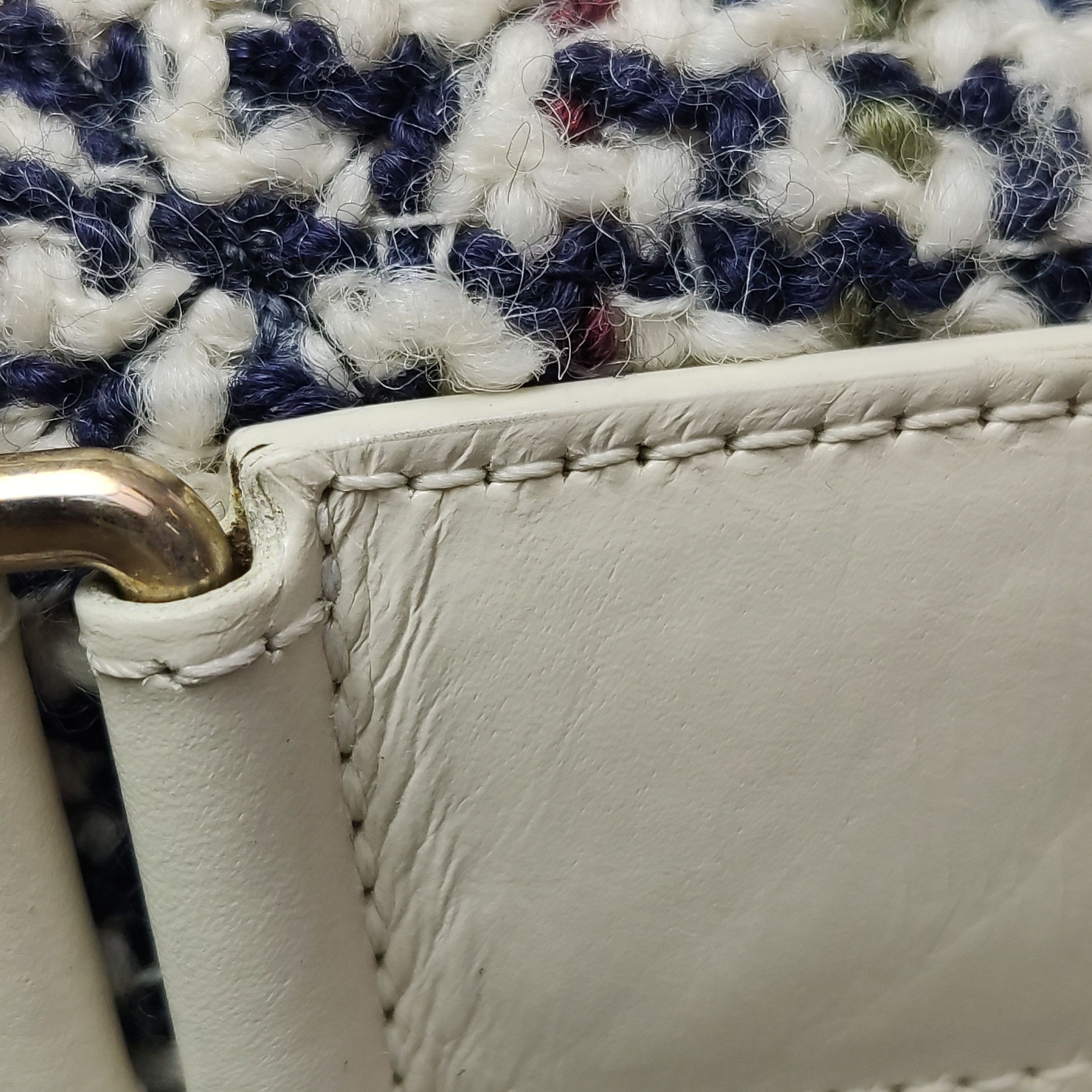 Chanel Chanel Women os Shoulder Bags Size ONE SIZE - 19 Thumbnail