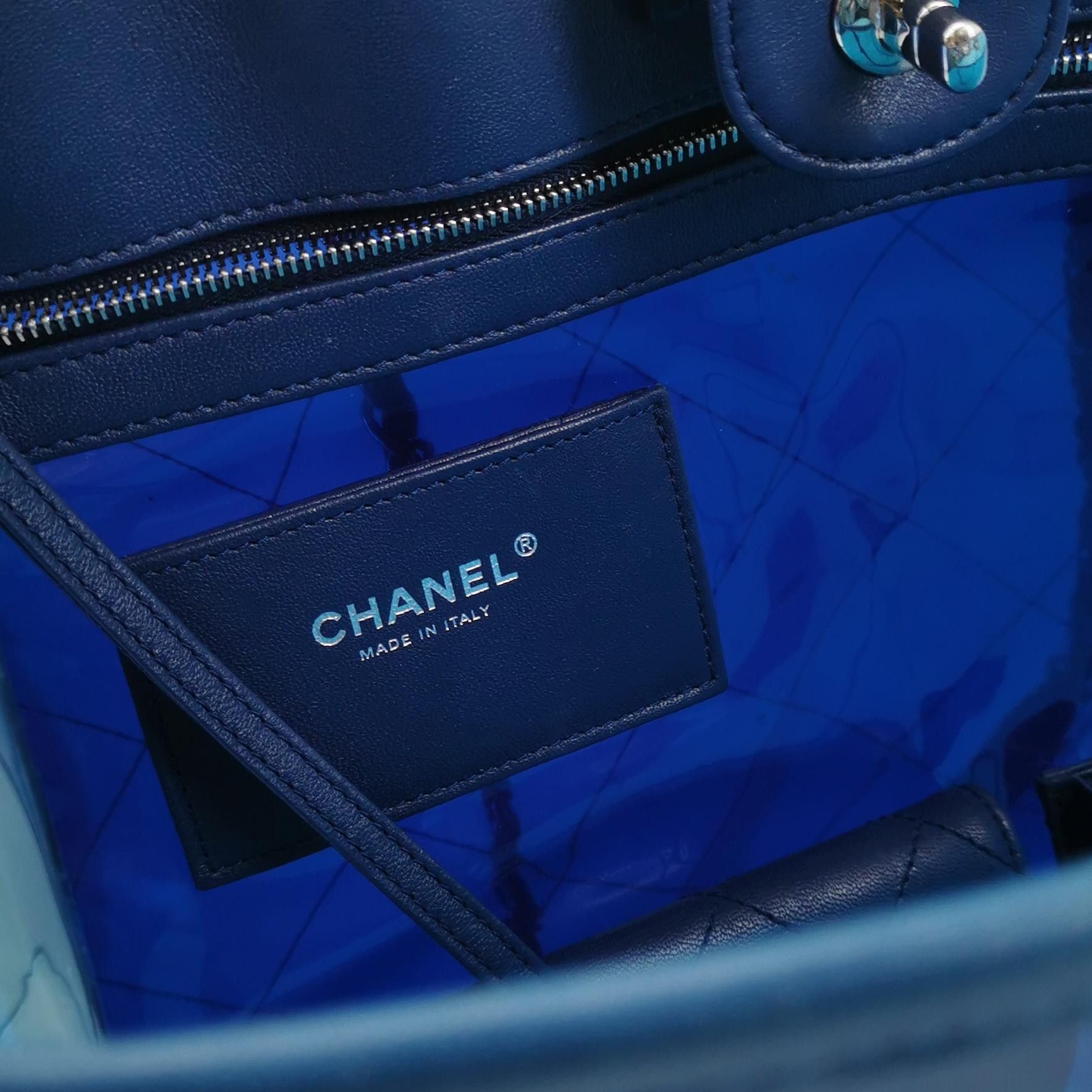 Chanel Chanel Women os Shoulder Bags Size ONE SIZE - 8 Thumbnail