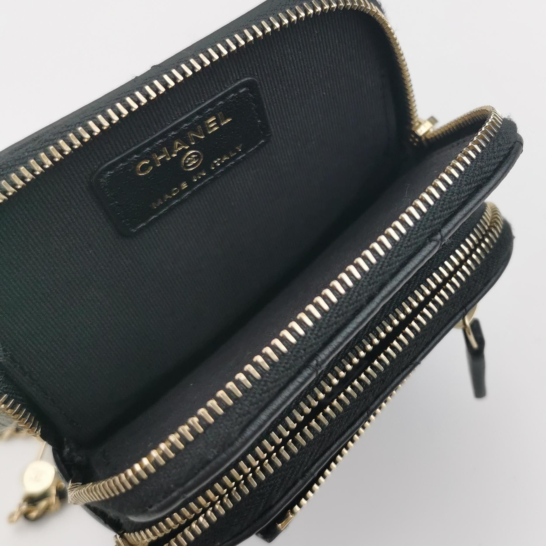 Chanel Chanel Women os Crossbody Bags Size ONE SIZE - 6 Thumbnail