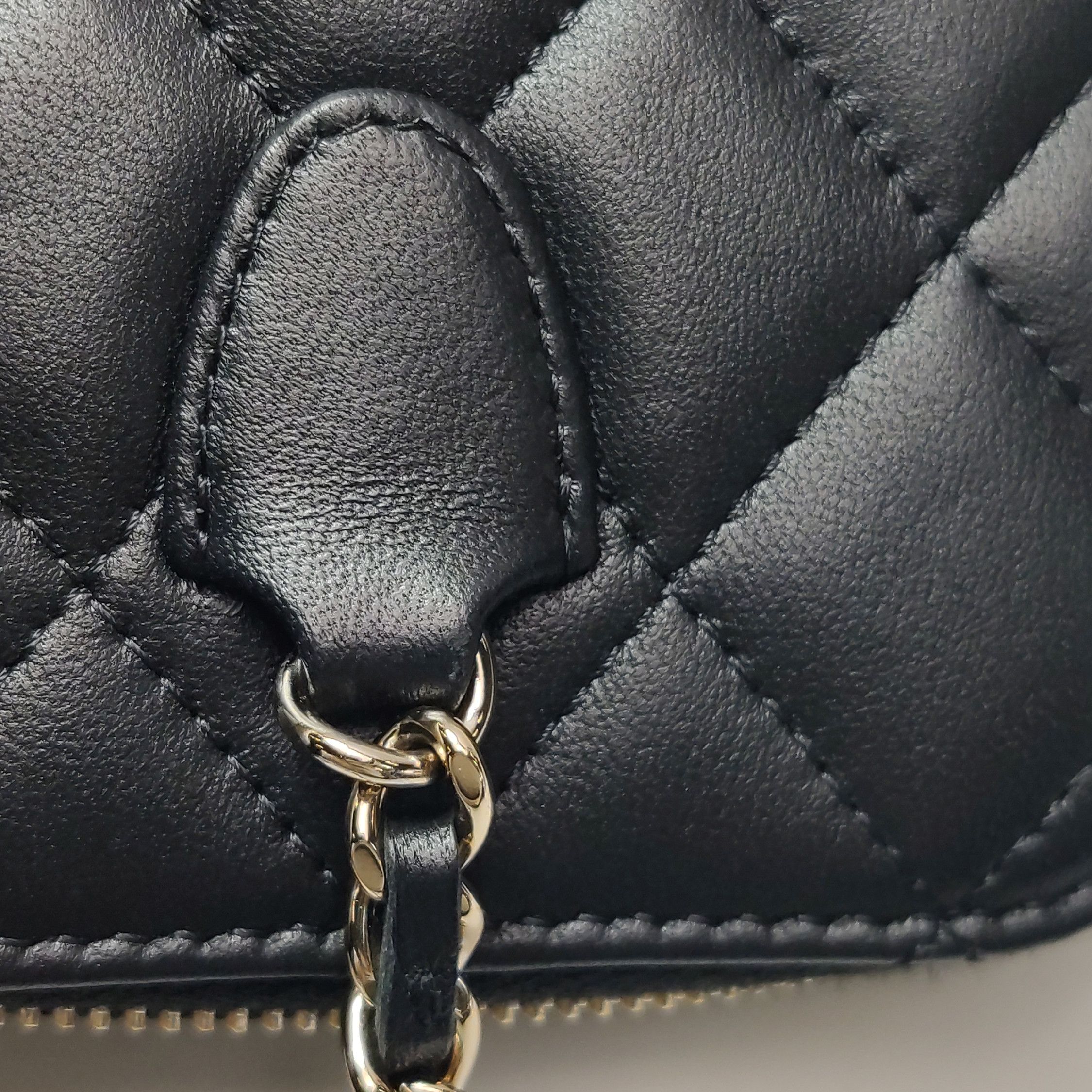 Chanel Chanel Women os Crossbody Bags Size ONE SIZE - 13 Thumbnail