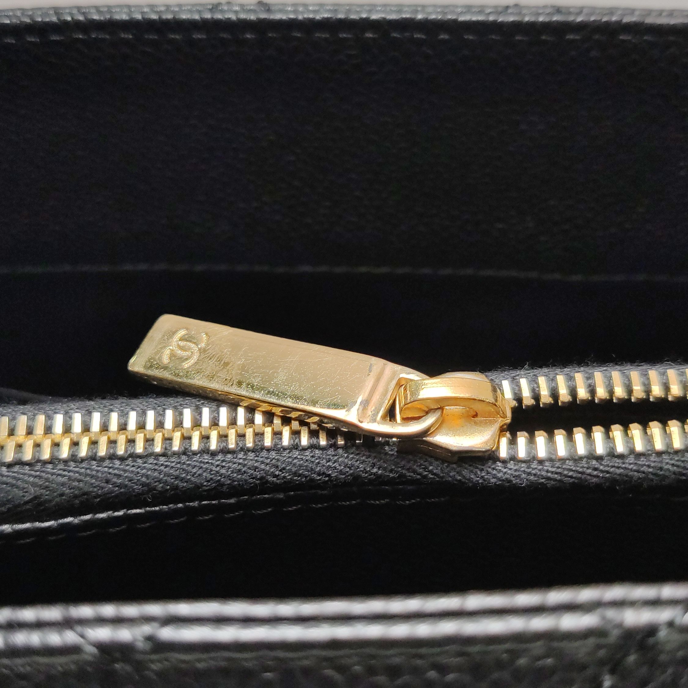 Chanel Chanel Women os Shoulder Bags Size ONE SIZE - 11 Thumbnail