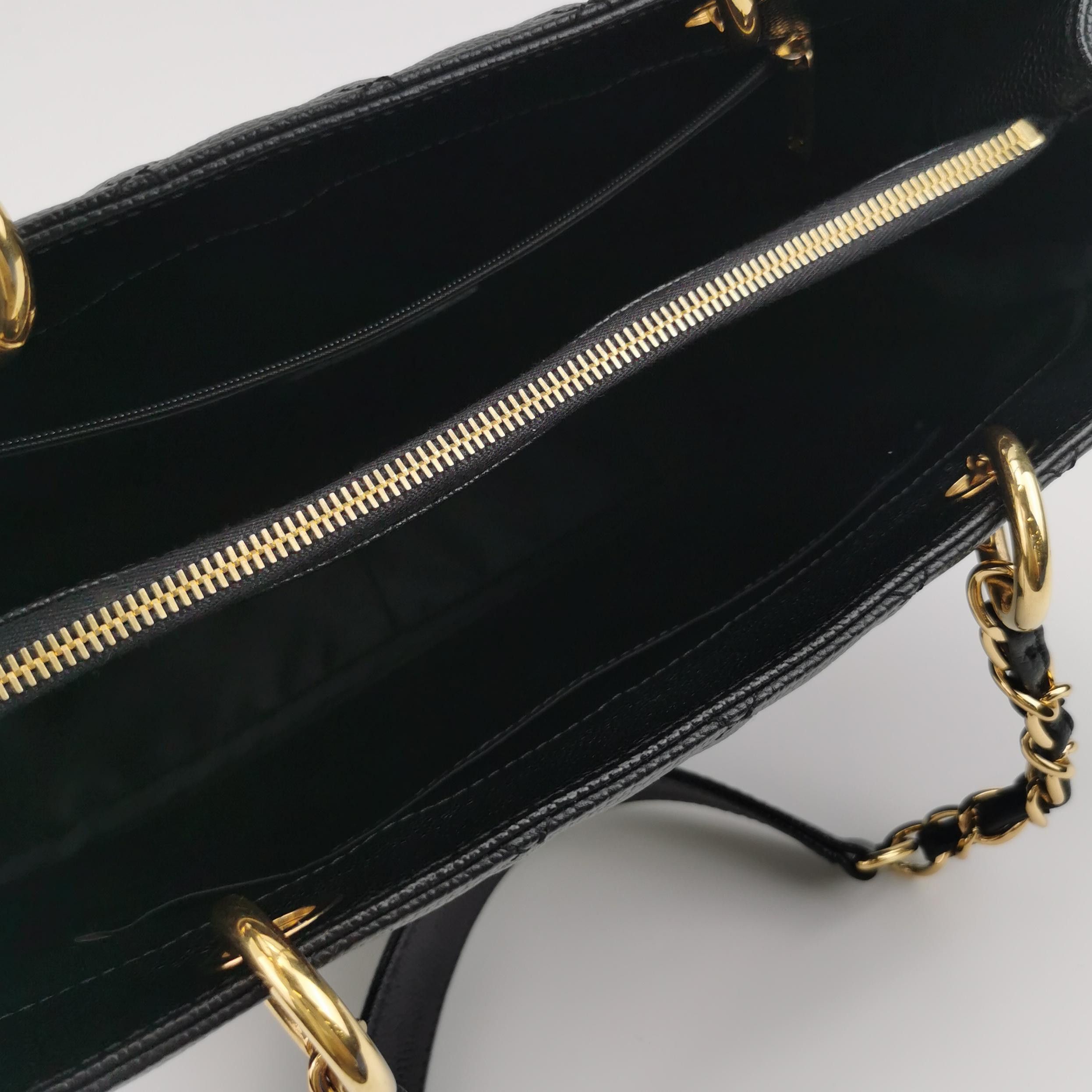 Chanel Chanel Women os Shoulder Bags Size ONE SIZE - 7 Thumbnail