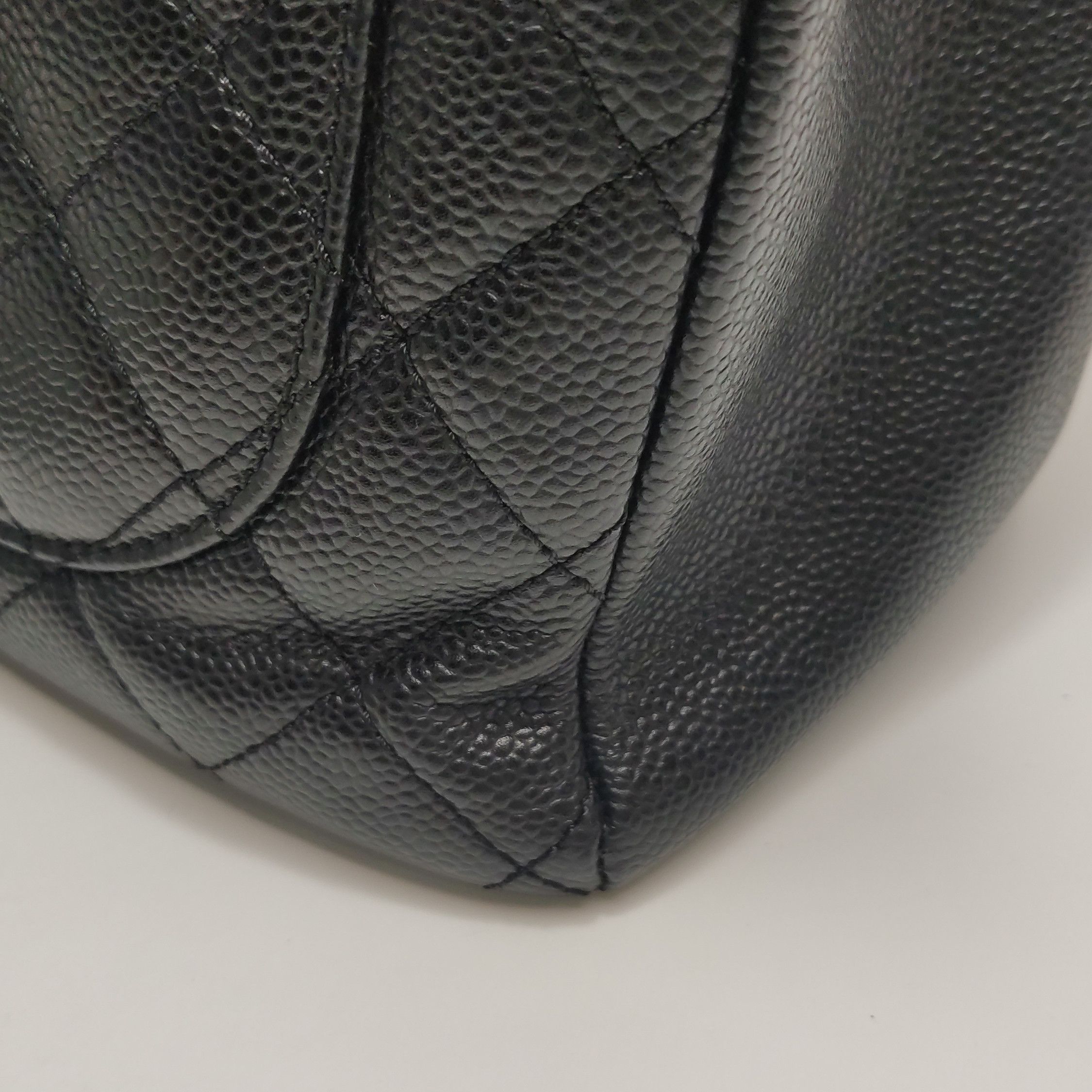 Chanel Chanel Women os Shoulder Bags Size ONE SIZE - 15 Thumbnail