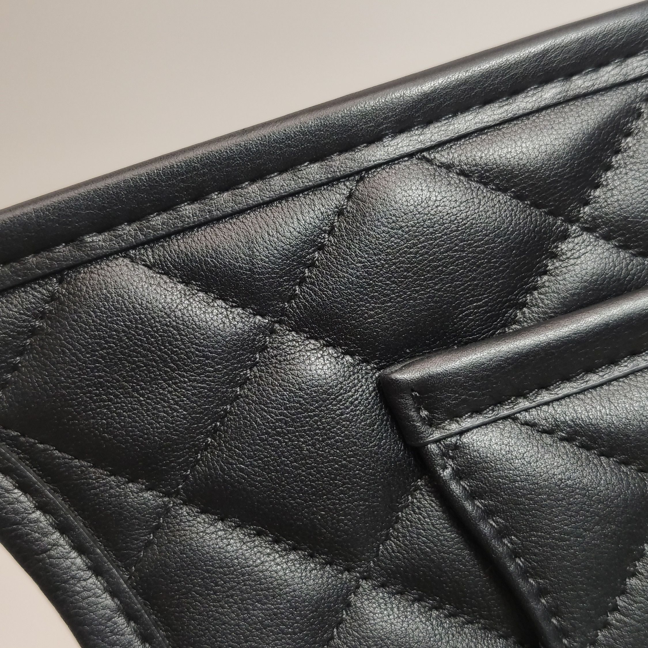 Chanel Chanel Women os Shoulder Bags Size ONE SIZE - 19 Thumbnail