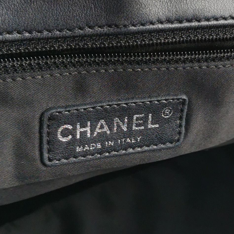 Chanel Chanel Women os Shoulder Bags Size ONE SIZE - 8 Thumbnail