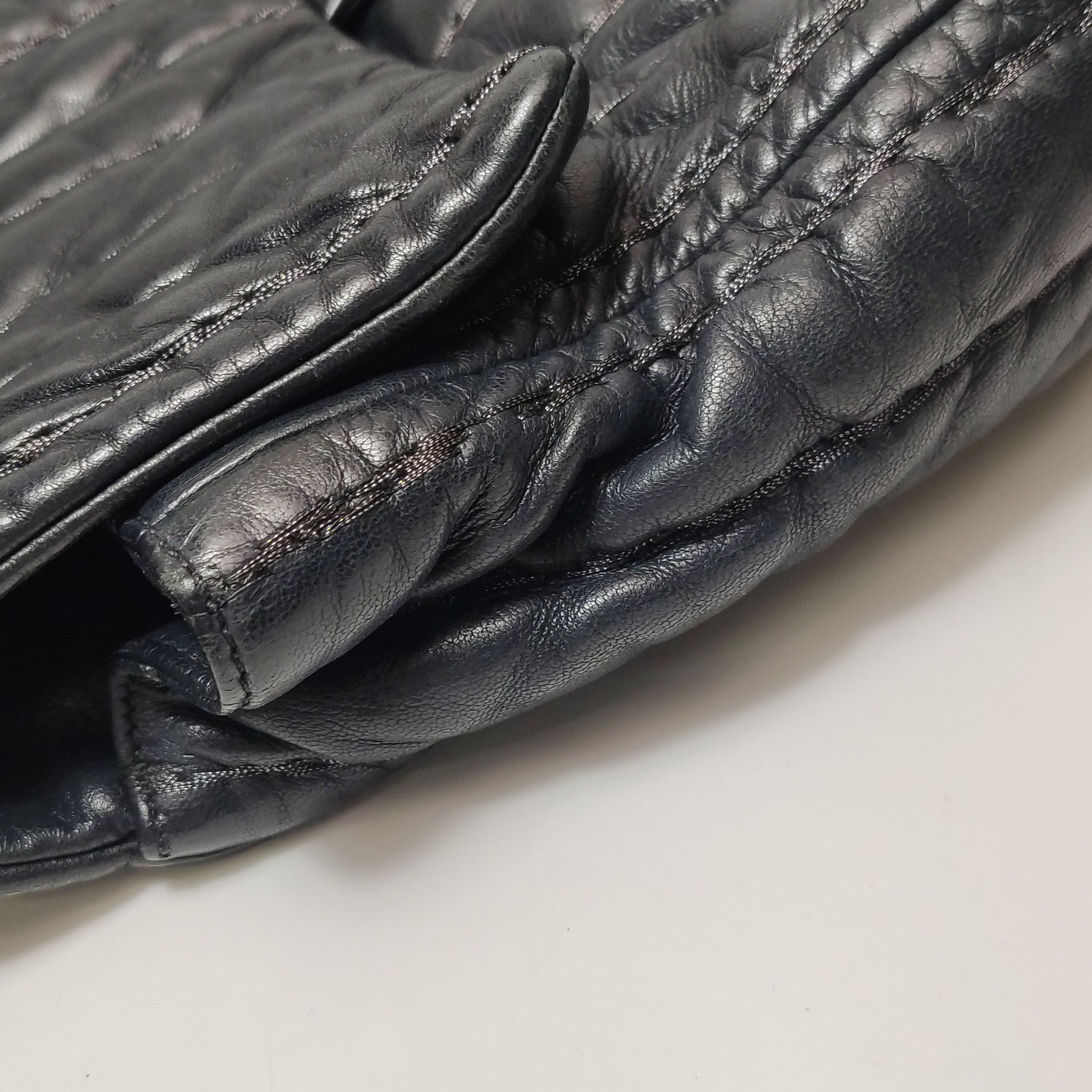 Chanel Chanel Women os Shoulder Bags Size ONE SIZE - 25 Thumbnail
