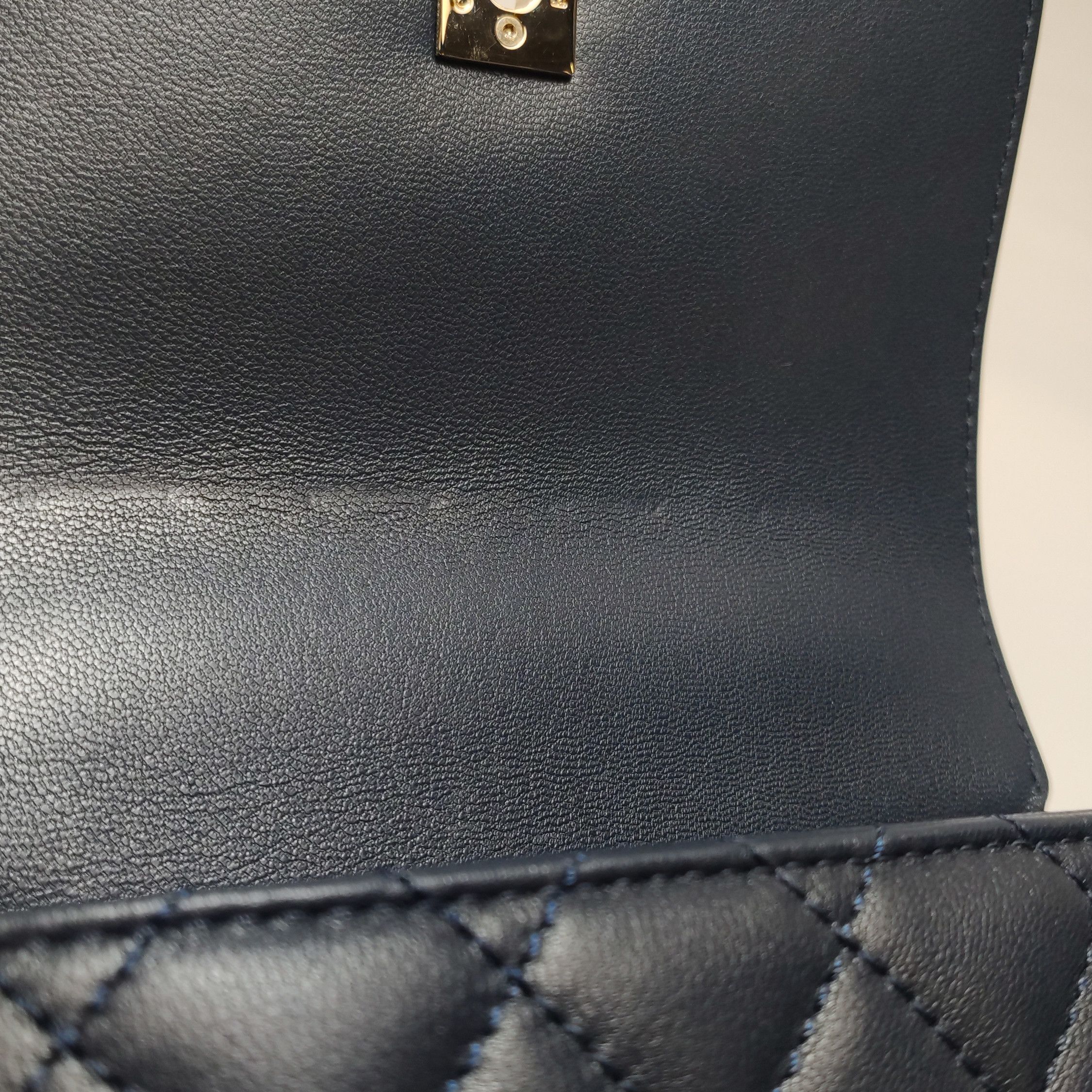 Chanel Chanel Women os Crossbody Bags Size ONE SIZE - 16 Thumbnail
