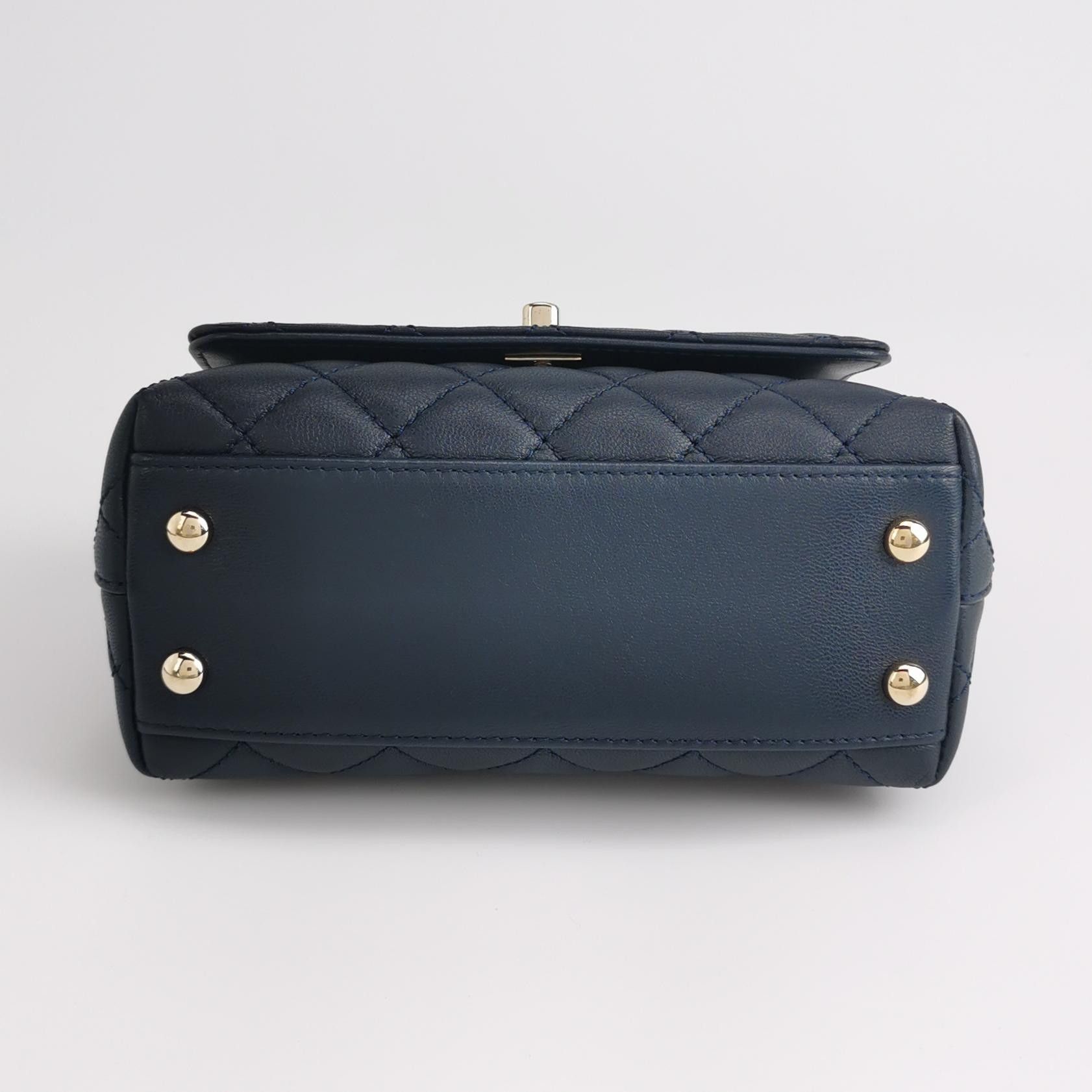 Chanel Chanel Women os Crossbody Bags Size ONE SIZE - 6 Thumbnail