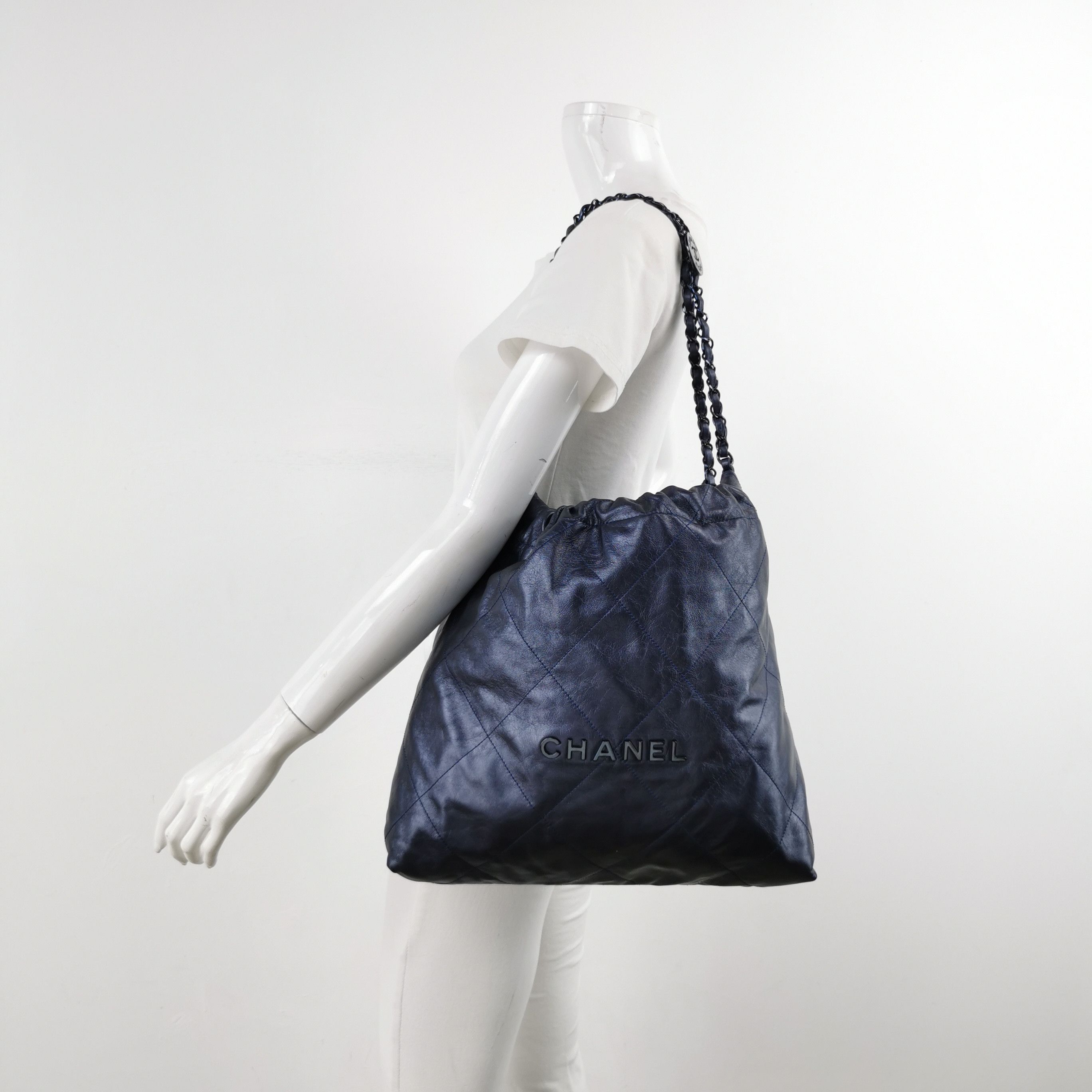 Chanel Chanel Women os Shoulder Bags Size ONE SIZE - 2 Thumbnail