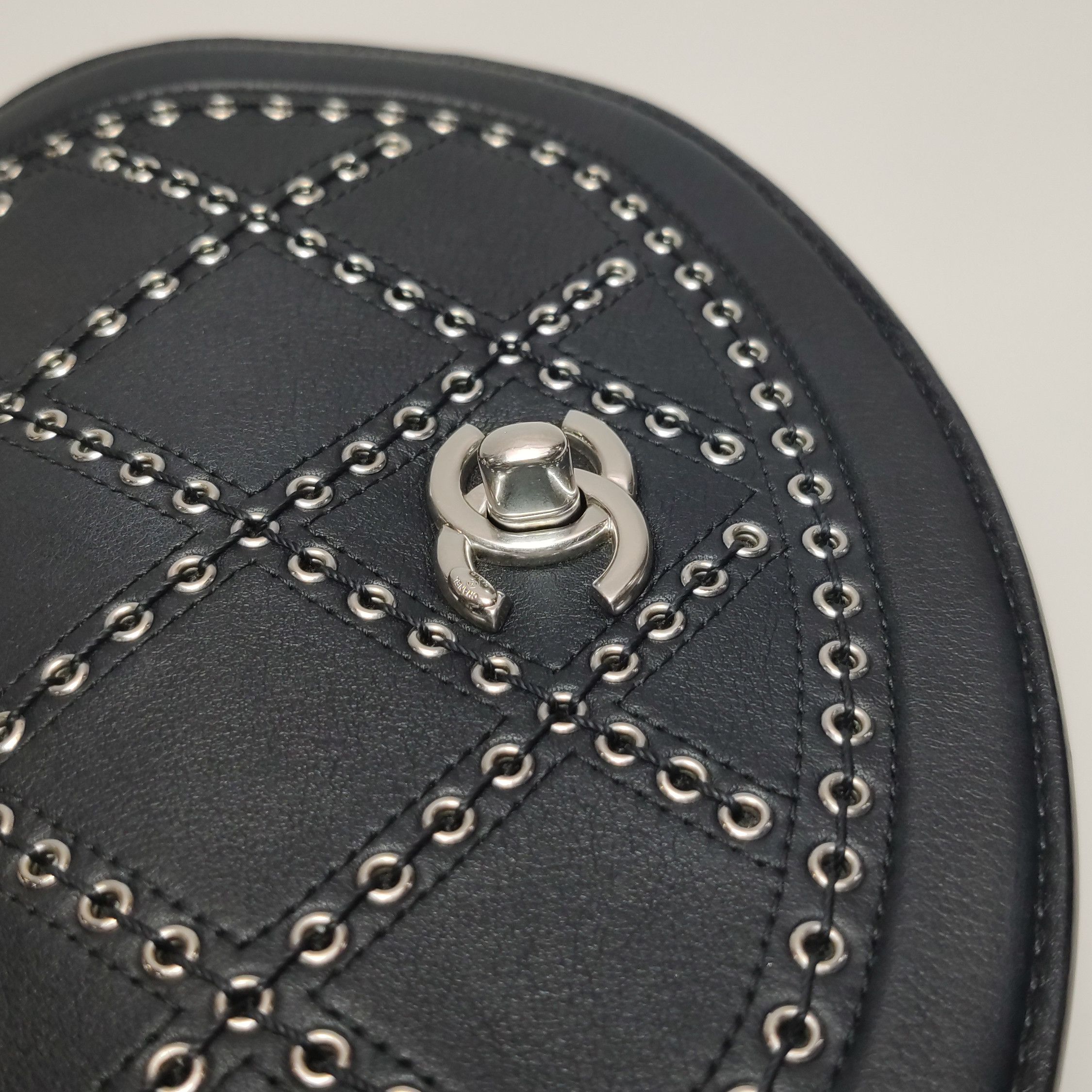 Chanel Chanel Women os Shoulder Bags Size ONE SIZE - 14 Thumbnail